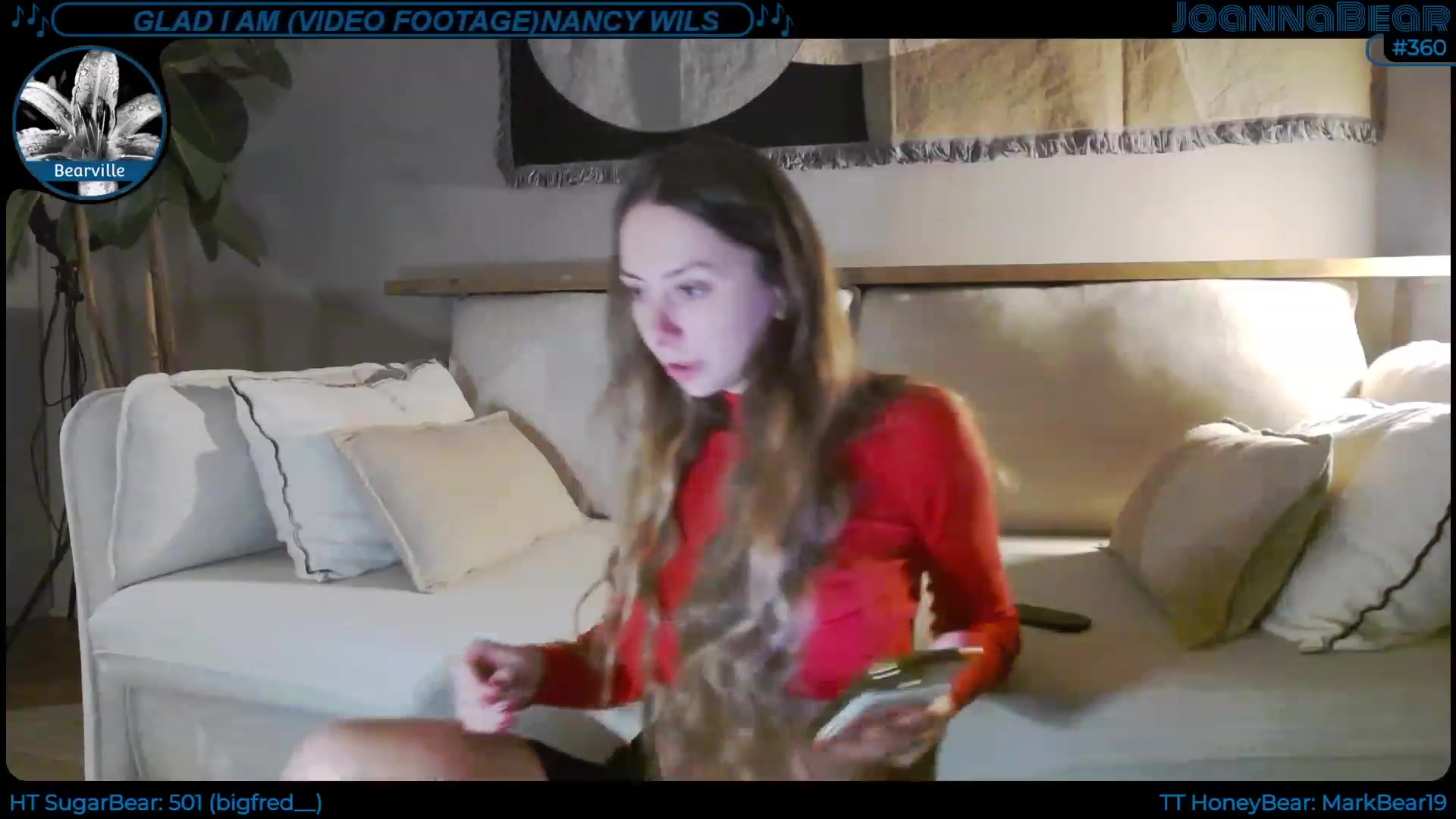 Gallery image thumbnail from JoBearr's myfreecams stream on, 11/30/2022, 22:50 image 8 of 20