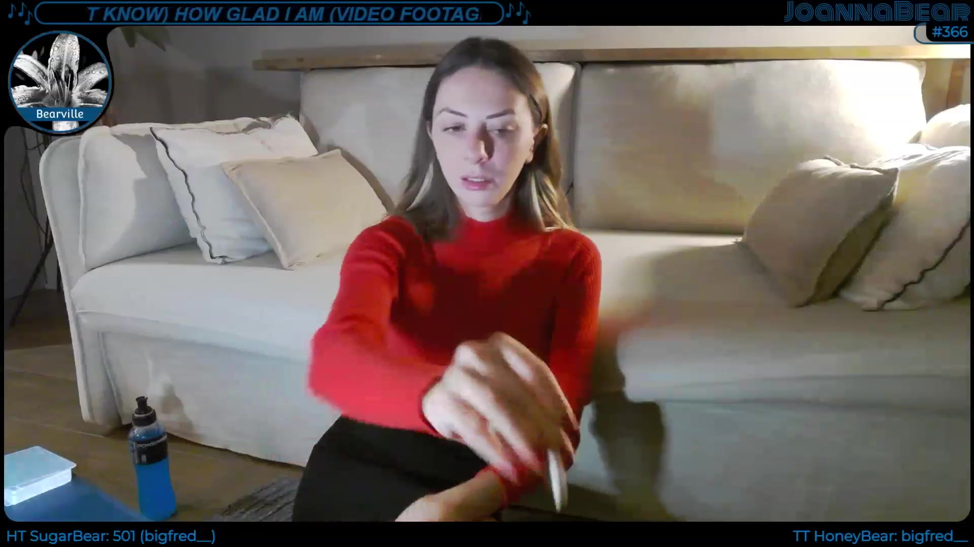 Gallery image thumbnail from JoBearr's myfreecams stream on, 11/30/2022, 22:50 image 5 of 20