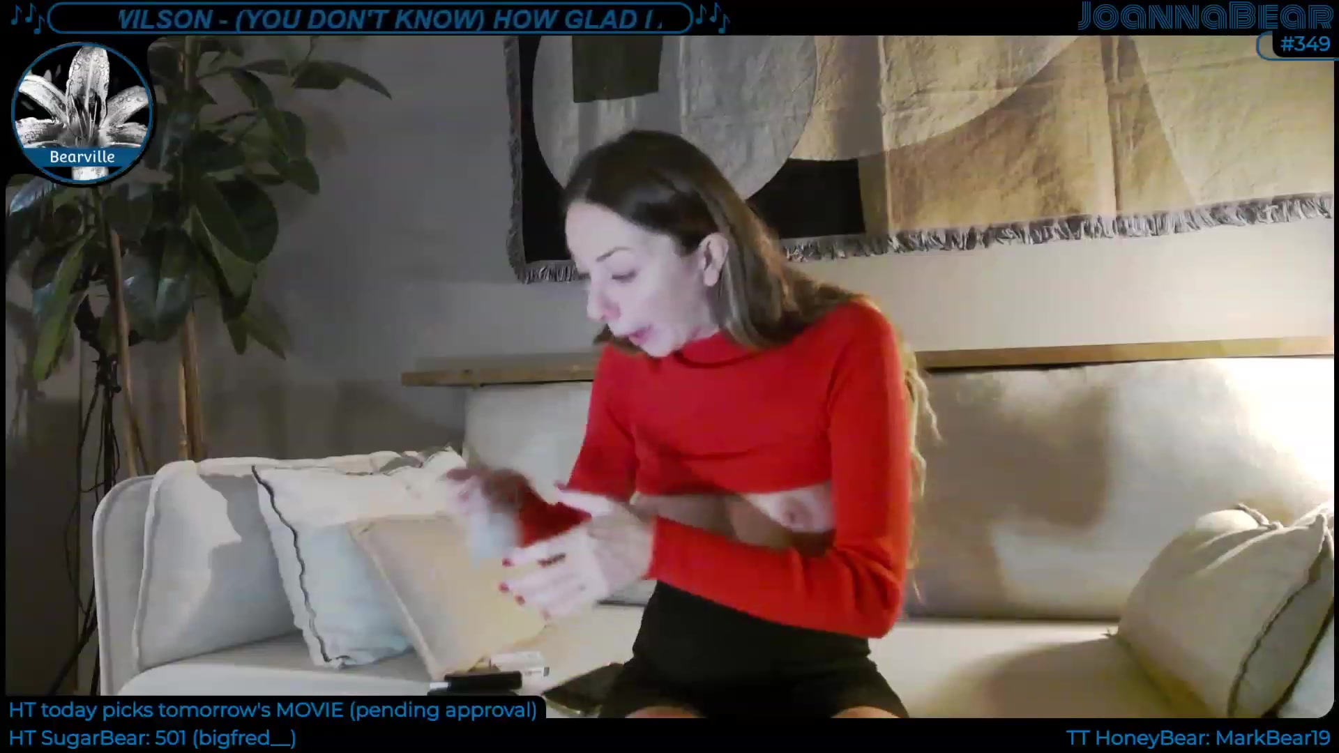 Gallery image thumbnail from JoBearr's myfreecams stream on, 12/01/2022, 24:08 image 11 of 20