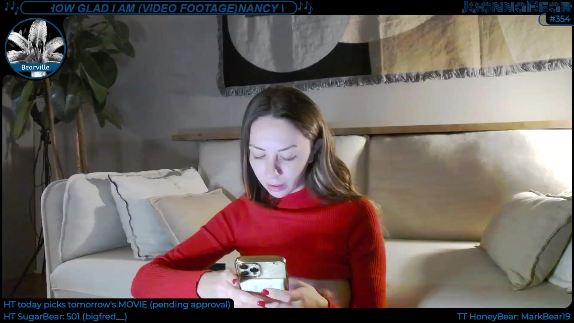 Gallery image thumbnail from JoBearr's myfreecams stream on, 12/01/2022, 24:08 image 2 of 20