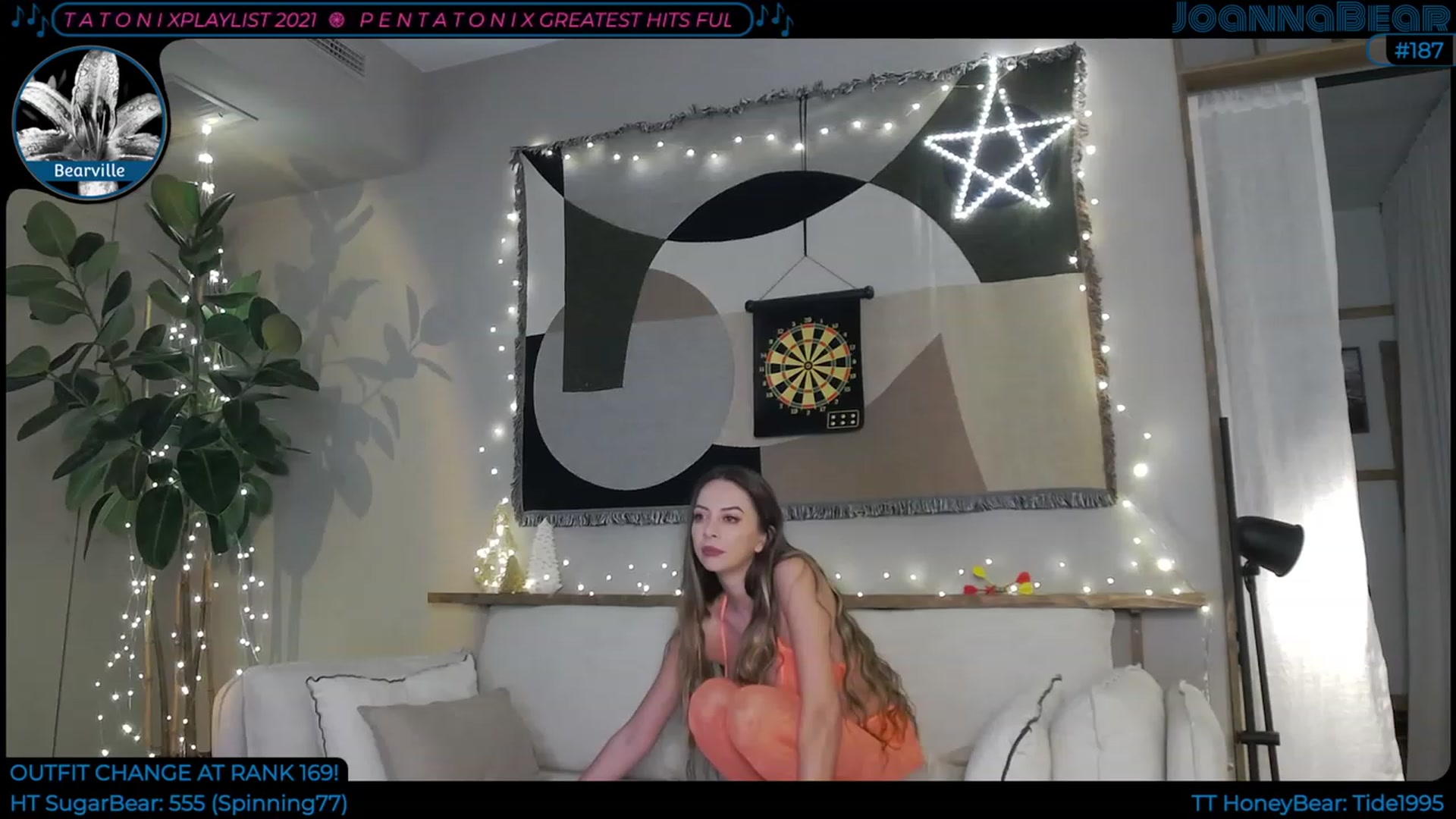 Gallery image thumbnail from JoBearr's myfreecams stream on, 12/10/2022, 02:15 image 4 of 20