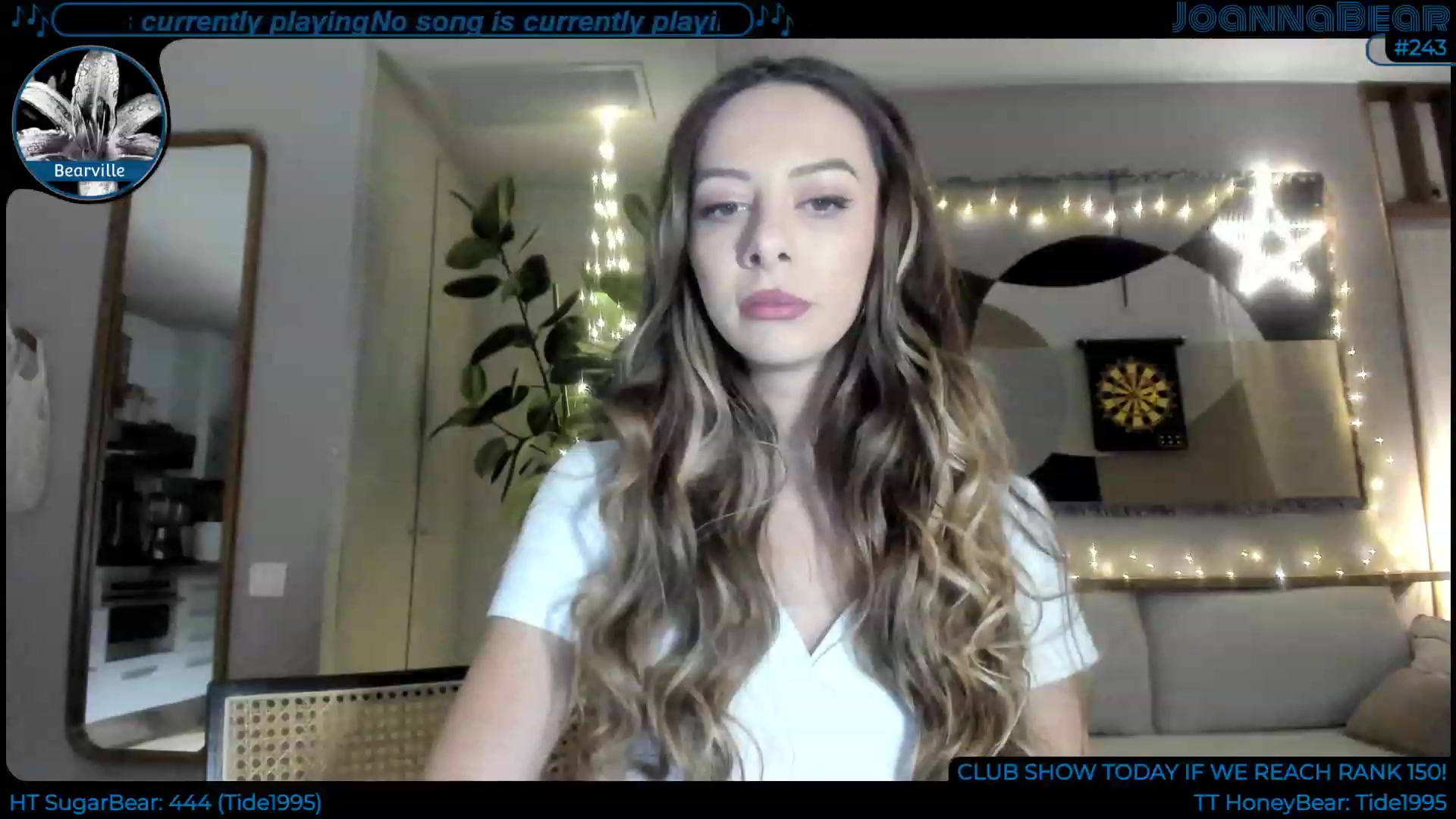 Gallery image thumbnail from JoBearr's myfreecams stream on, 12/15/2022, 24:56 image 17 of 20