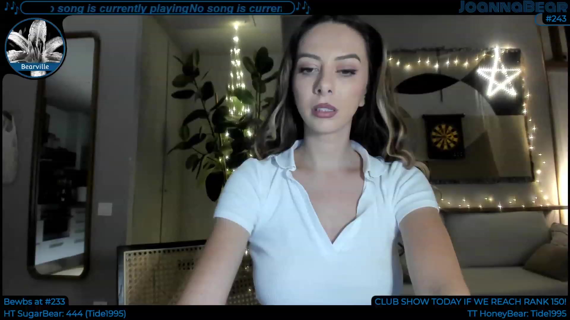 Gallery image thumbnail from JoBearr's myfreecams stream on, 12/15/2022, 24:56 image 19 of 20