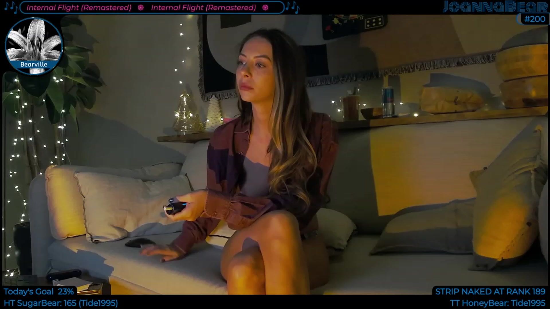 Gallery image thumbnail from JoBearr's myfreecams stream on, 12/23/2022, 04:33 image 11 of 20