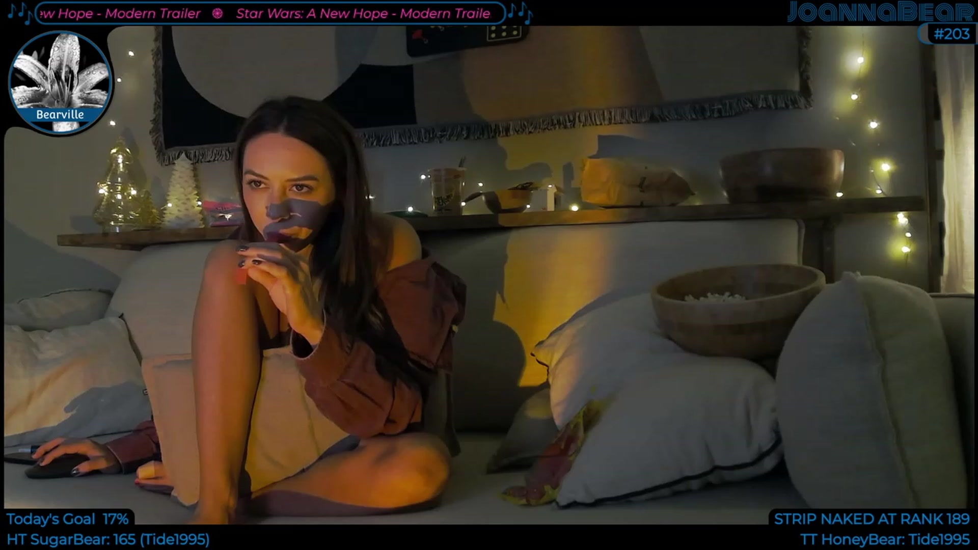 Gallery image thumbnail from JoBearr's myfreecams stream on, 12/23/2022, 04:33 image 3 of 20