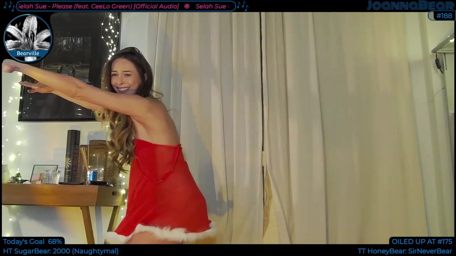 Gallery image thumbnail from JoBearr's myfreecams stream on, 12/24/2022, 05:13 image 8 of 20