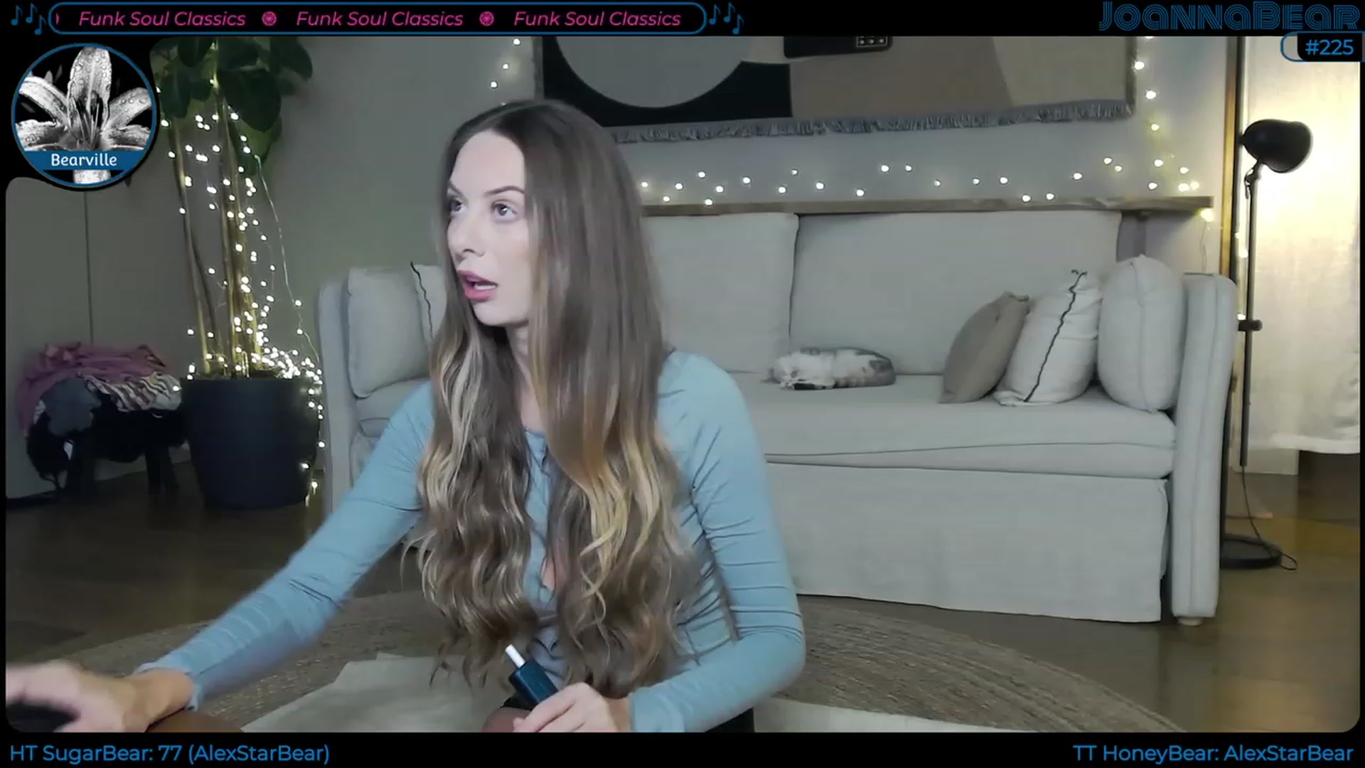 Gallery image thumbnail from JoBearr's myfreecams stream on, 12/29/2022, 24:39 image 1 of 20