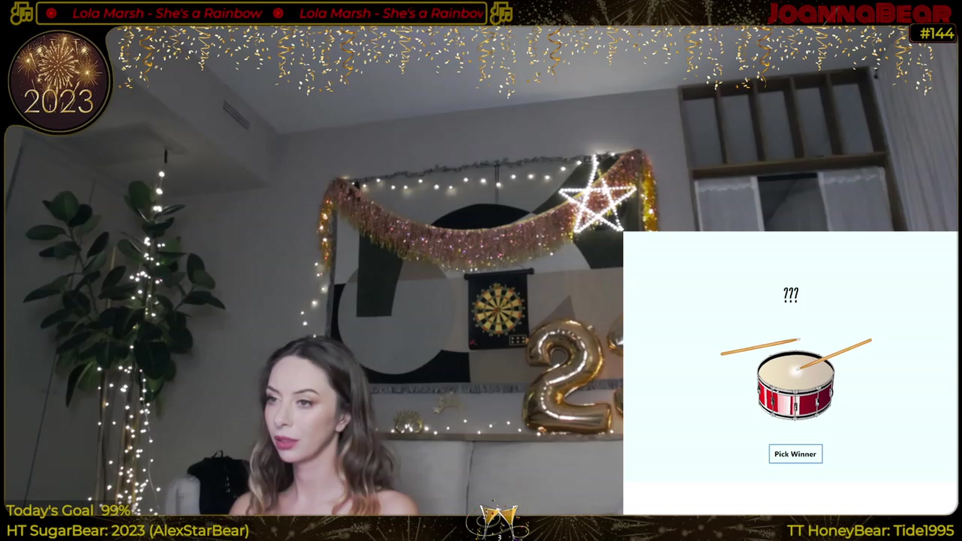 Gallery image thumbnail from JoBearr's myfreecams stream on, 01/01/2023, 02:19 image 17 of 20