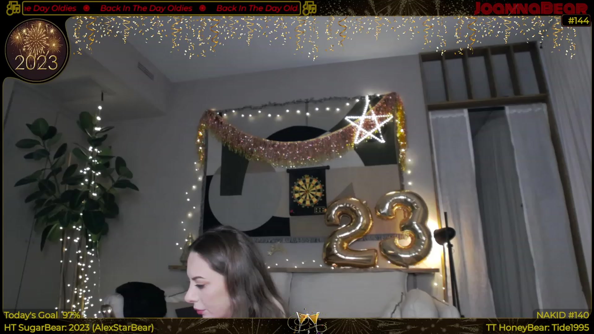 Gallery image thumbnail from JoBearr's myfreecams stream on, 01/01/2023, 02:19 image 8 of 20