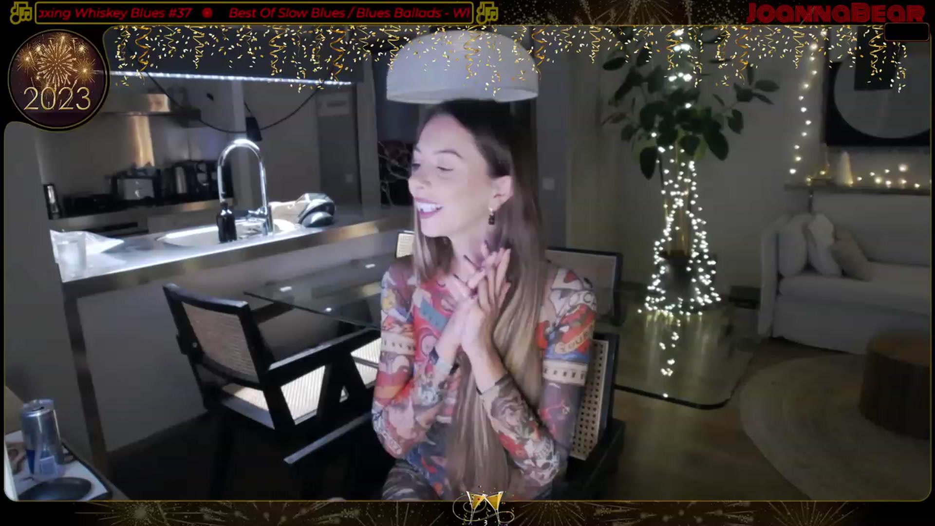 Gallery image thumbnail from JoBearr's myfreecams stream on, 01/08/2023, 01:17 image 2 of 20