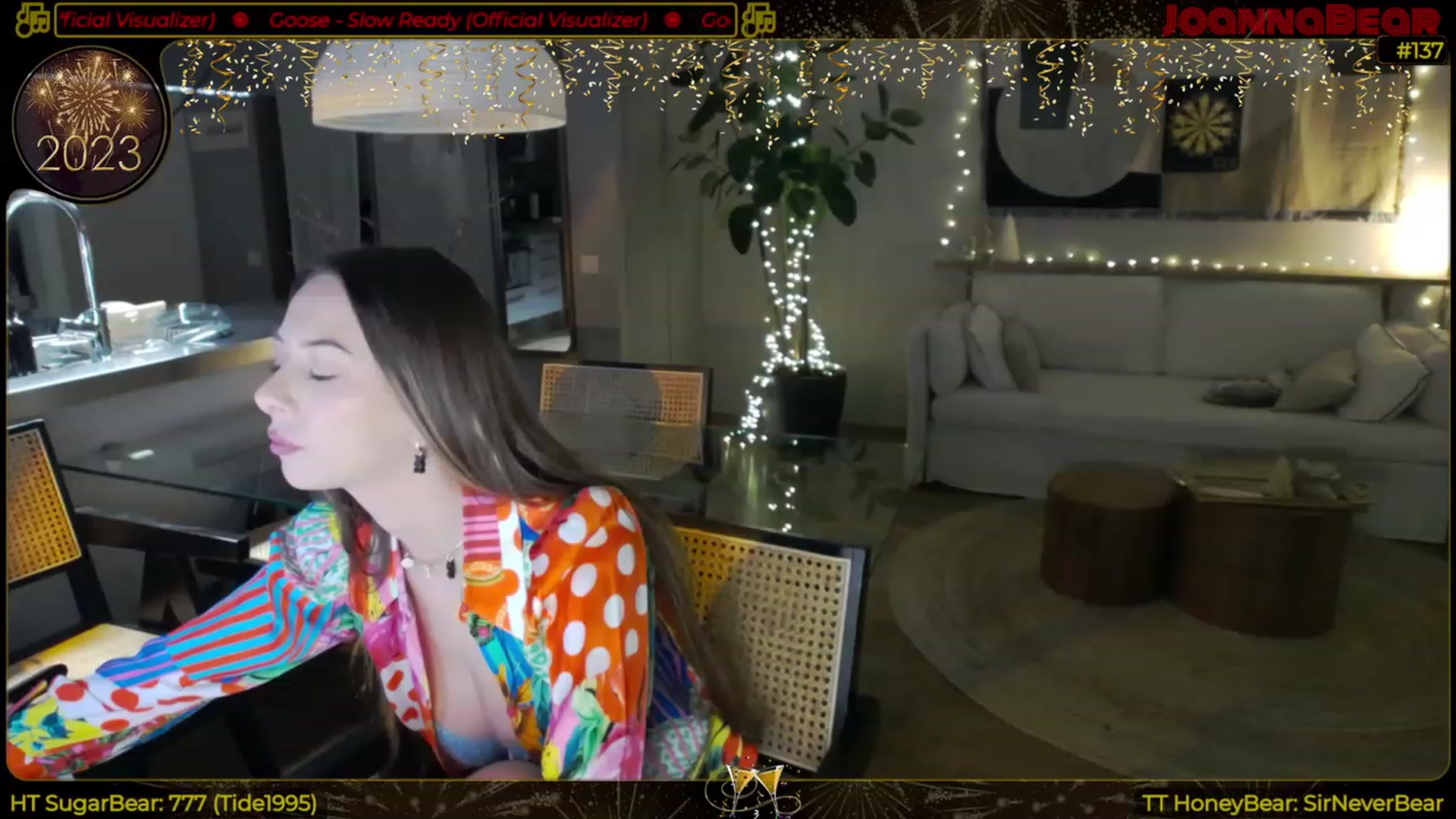 Gallery image thumbnail from JoBearr's myfreecams stream on, 01/09/2023, 24:20 image 14 of 20
