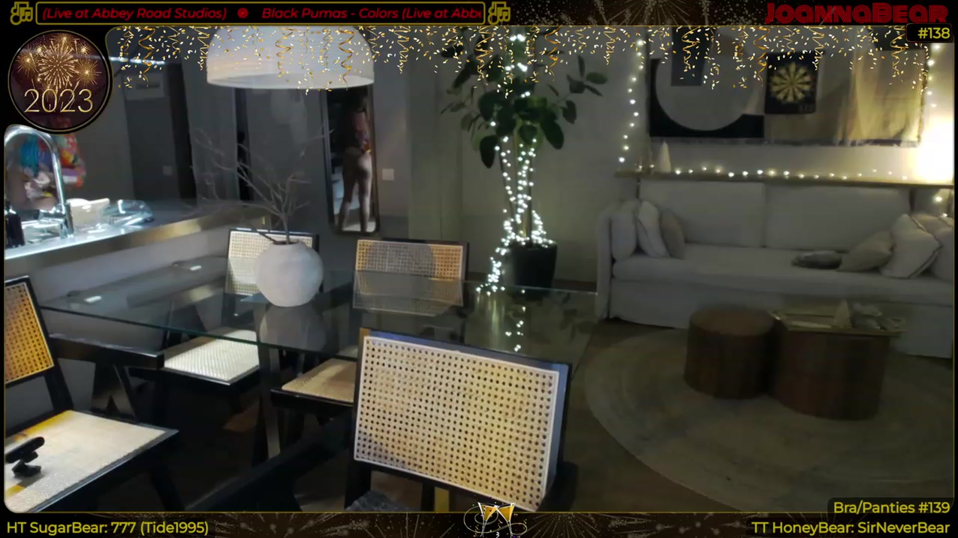 Gallery image thumbnail from JoBearr's myfreecams stream on, 01/09/2023, 02:34 image 14 of 20