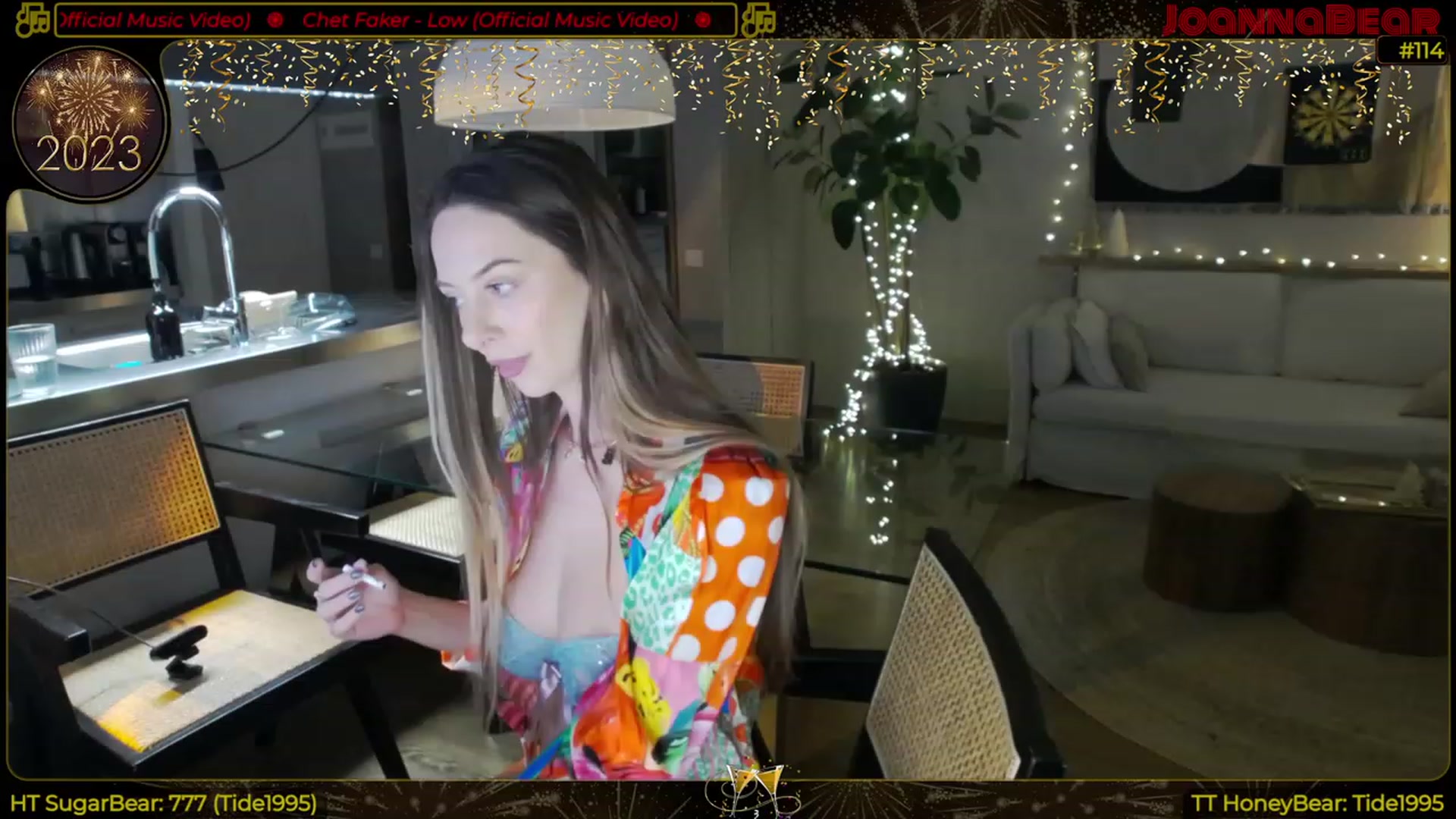 Gallery image thumbnail from JoBearr's myfreecams stream on, 01/09/2023, 03:05 image 2 of 20
