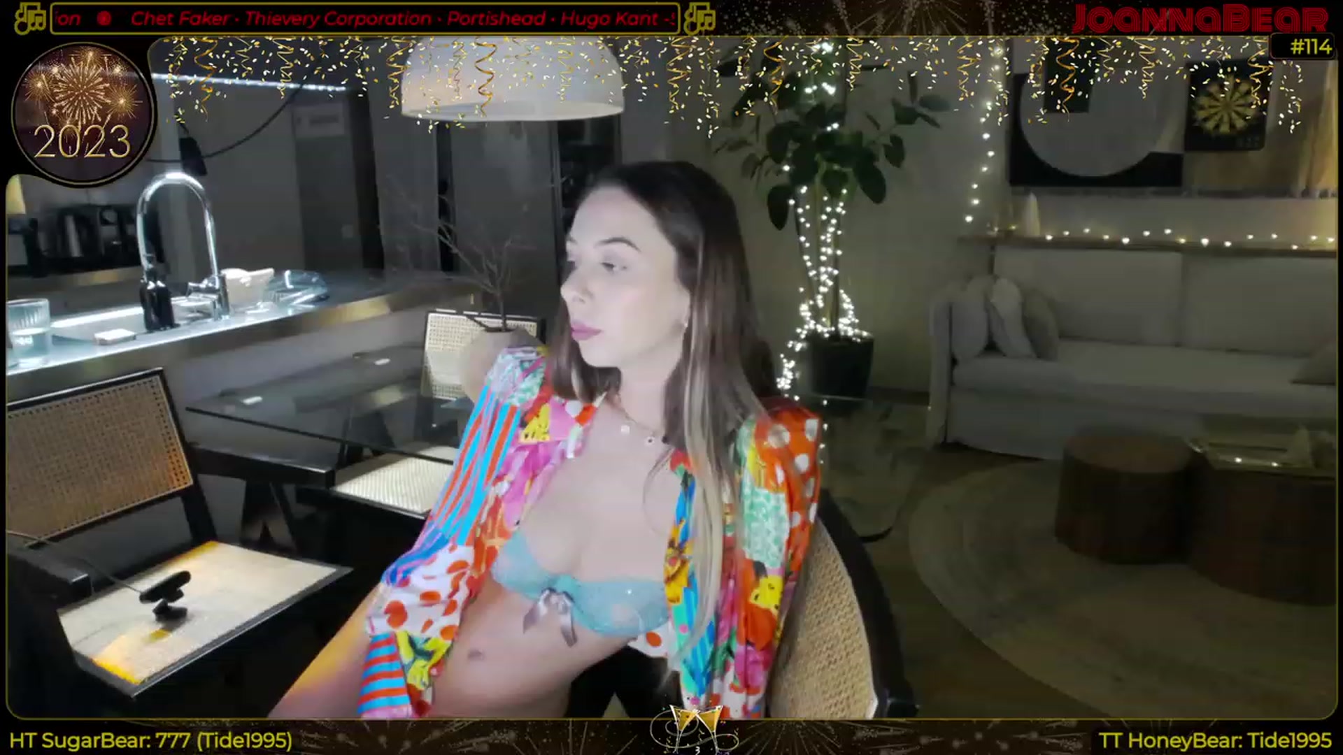 Gallery image thumbnail from JoBearr's myfreecams stream on, 01/09/2023, 03:05 image 5 of 20