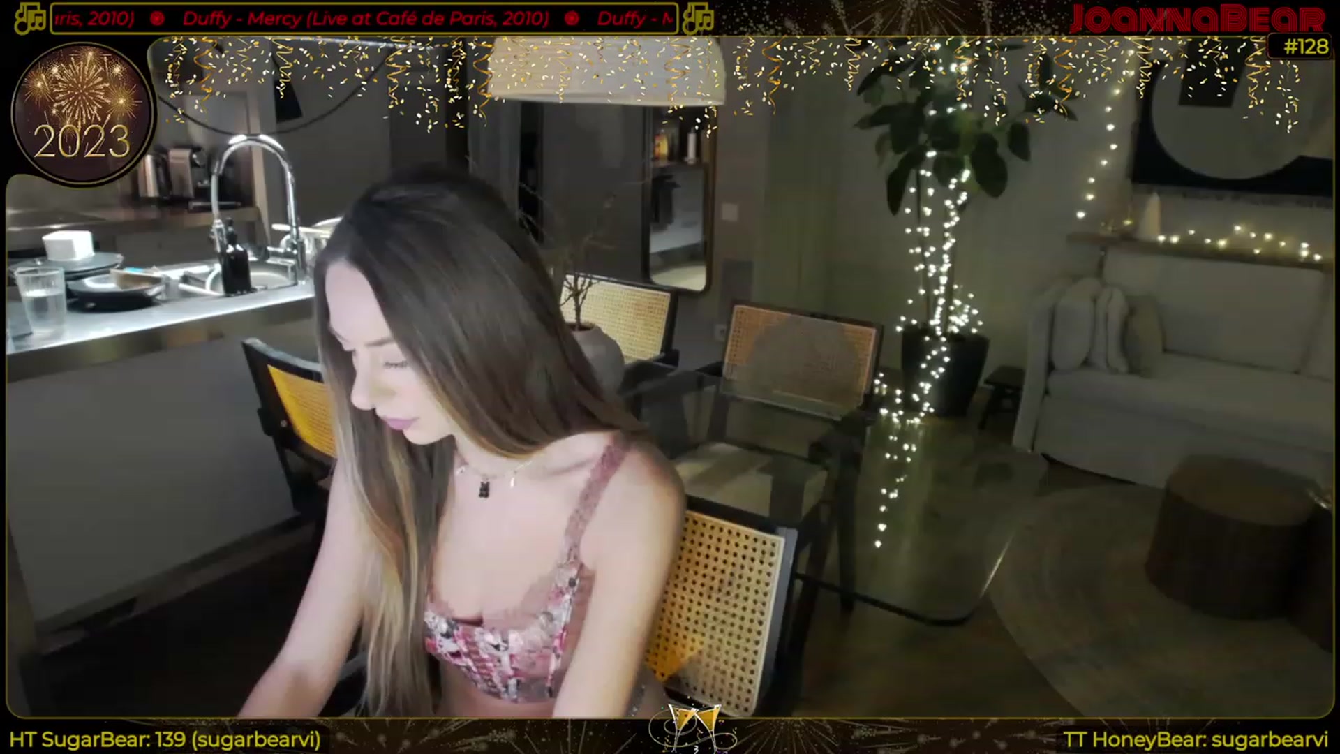 Gallery image thumbnail from JoBearr's myfreecams stream on, 01/11/2023, 03:42 image 5 of 20