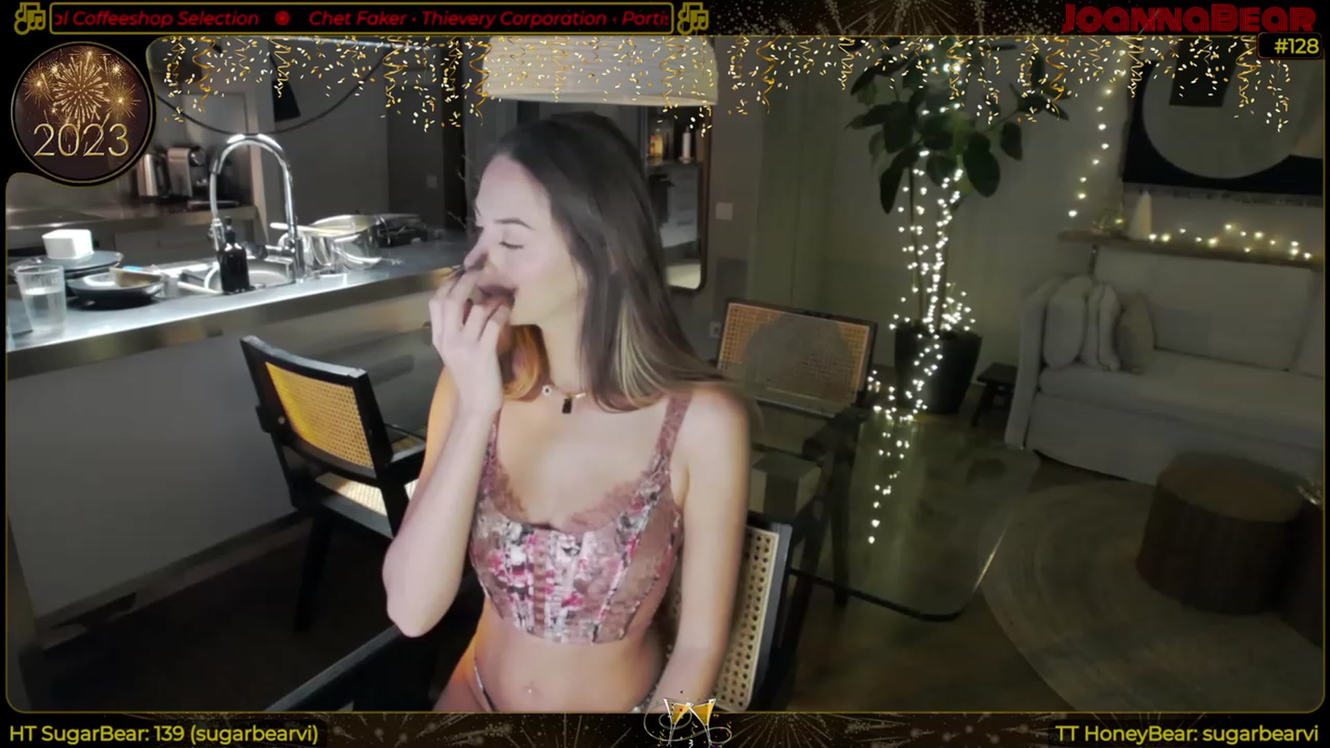 Gallery image thumbnail from JoBearr's myfreecams stream on, 01/11/2023, 03:42 image 4 of 20