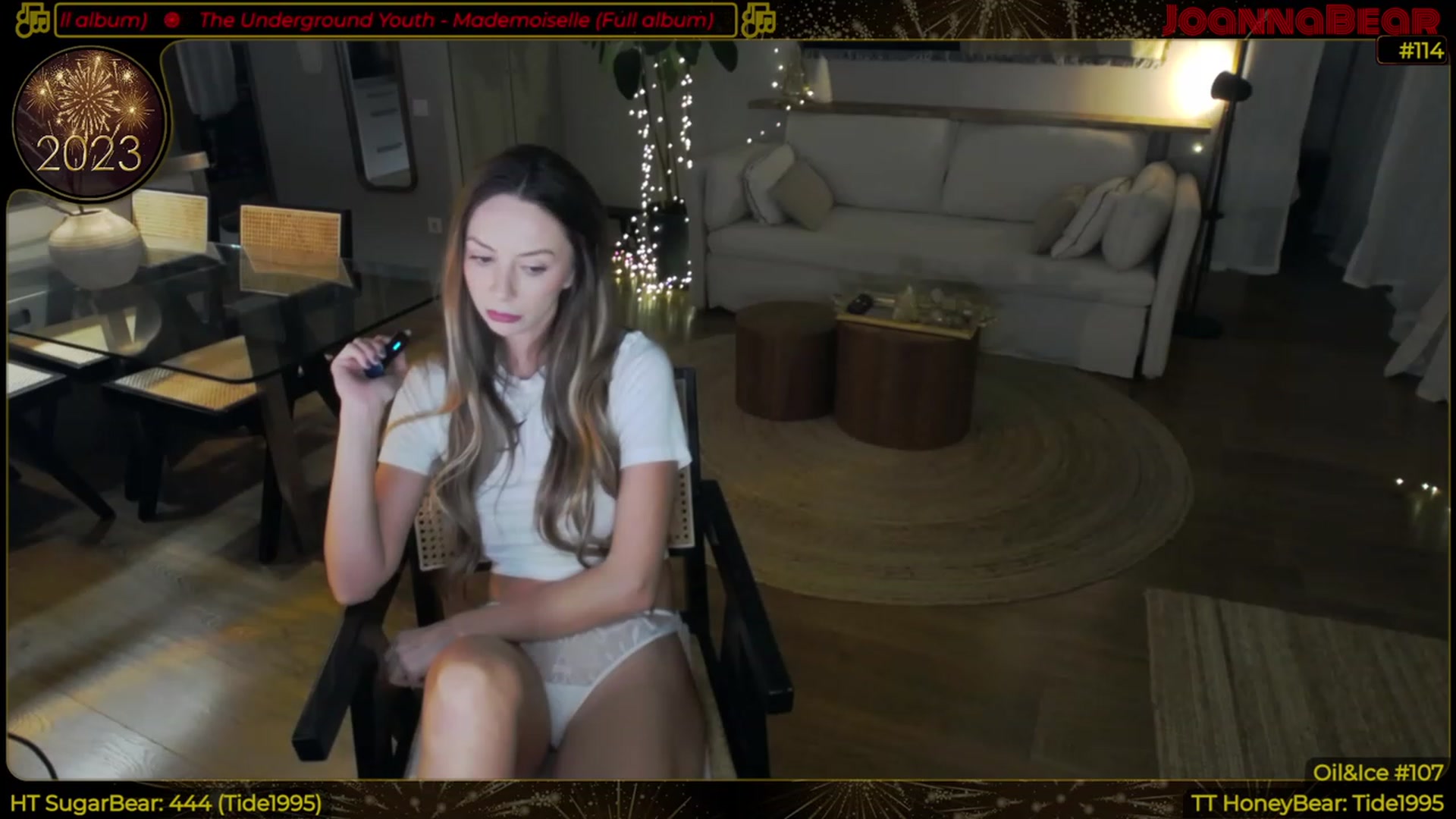 Gallery image thumbnail from JoBearr's myfreecams stream on, 01/18/2023, 04:35 image 18 of 20