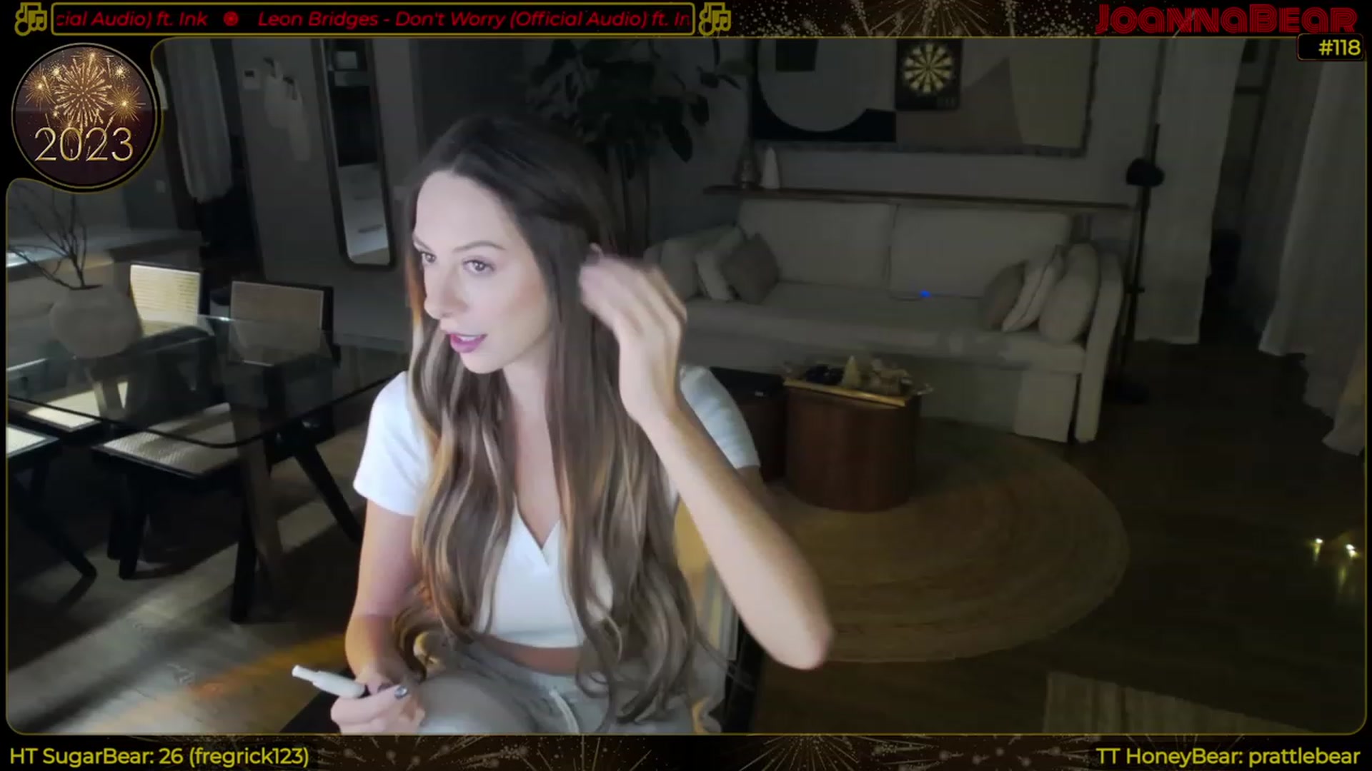 Gallery image thumbnail from JoBearr's myfreecams stream on, 01/19/2023, 02:43 image 3 of 20