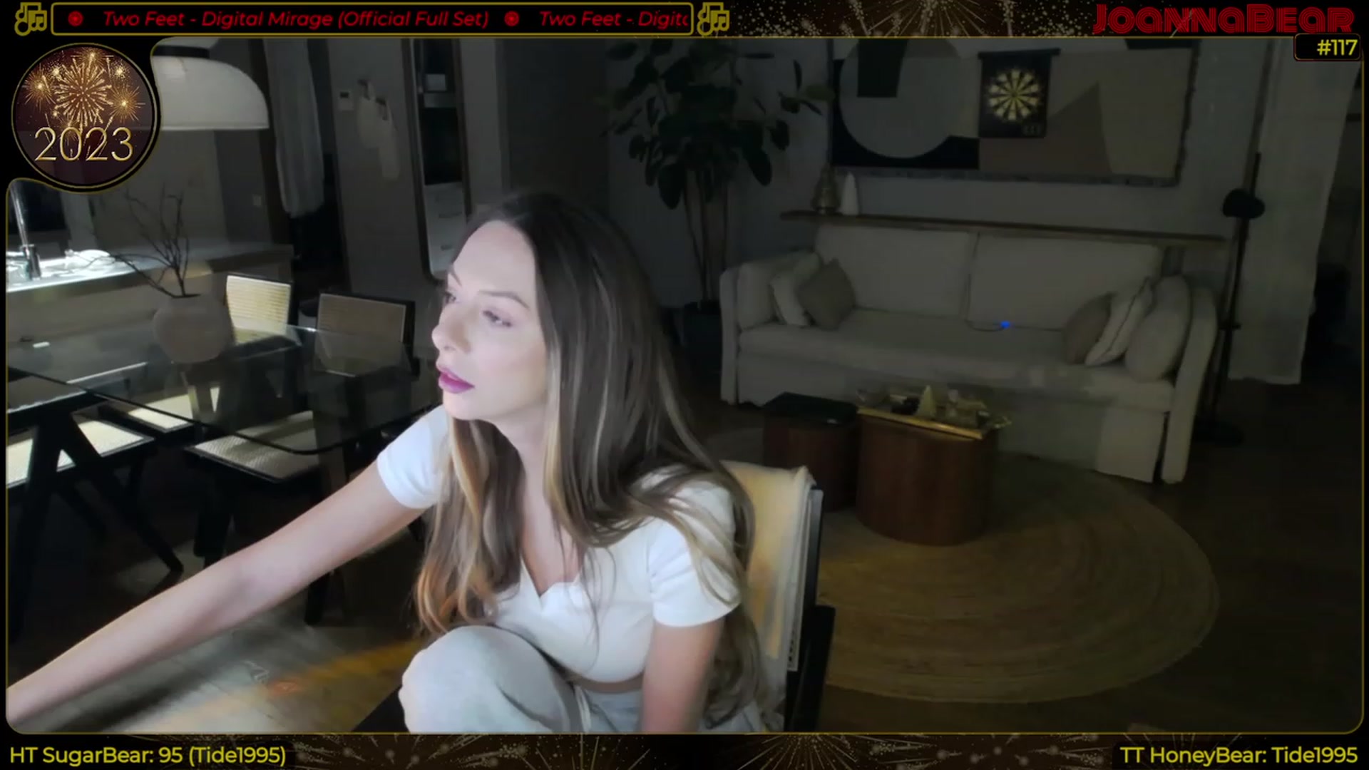Gallery image thumbnail from JoBearr's myfreecams stream on, 01/19/2023, 02:43 image 19 of 20