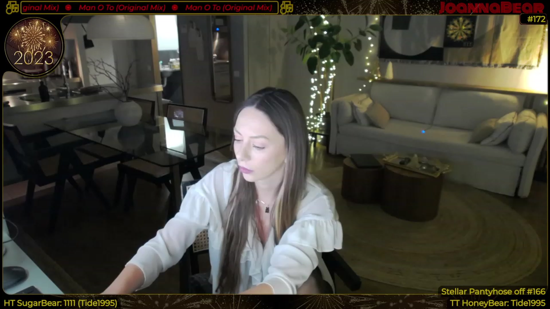 Gallery image thumbnail from JoBearr's myfreecams stream on, 01/23/2023, 02:15 image 16 of 20