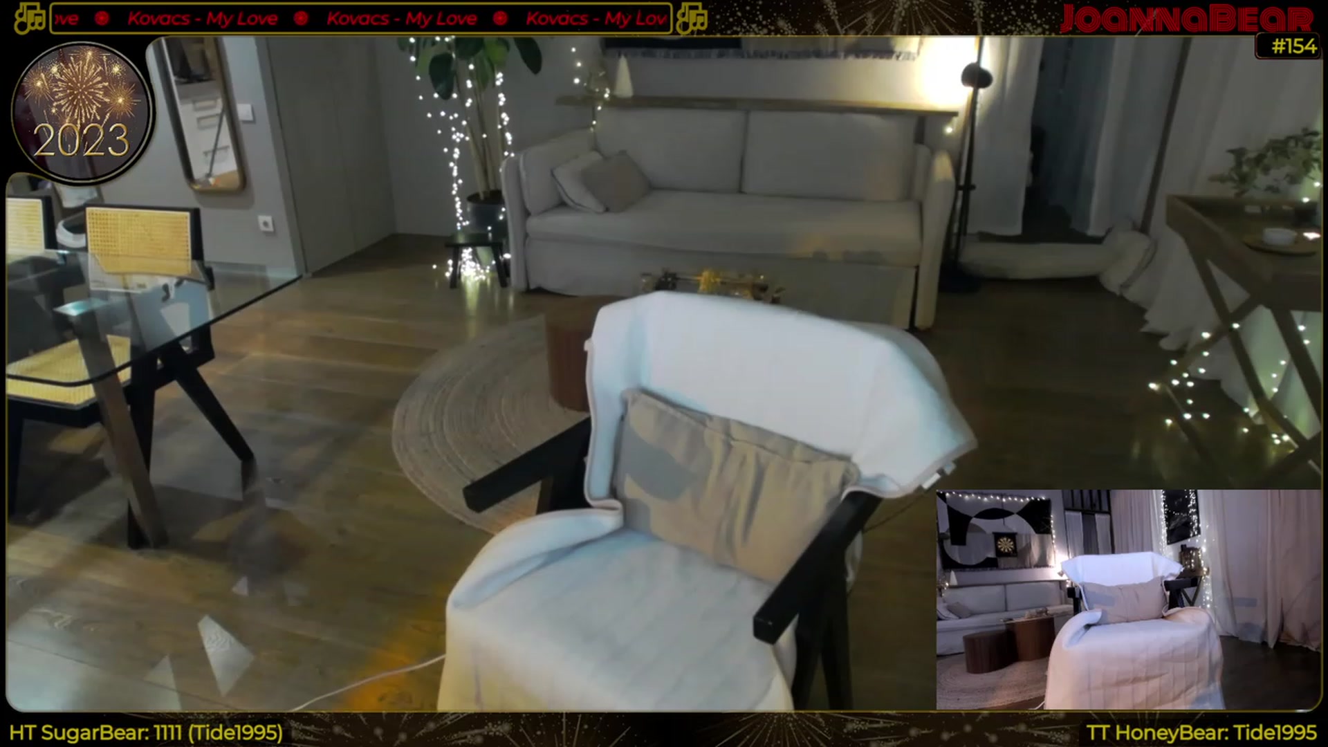 Gallery image thumbnail from JoBearr's myfreecams stream on, 01/29/2023, 04:22 image 16 of 20