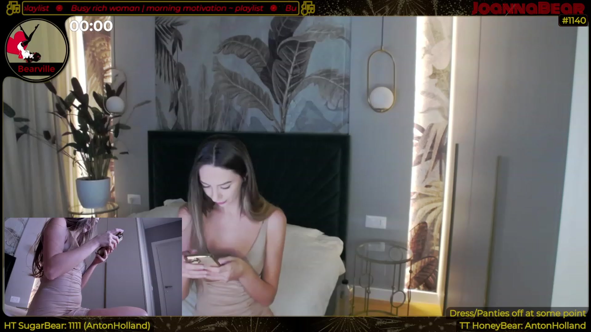 Gallery image thumbnail from JoBearr's myfreecams stream on, 02/19/2023, 24:12 image 13 of 20