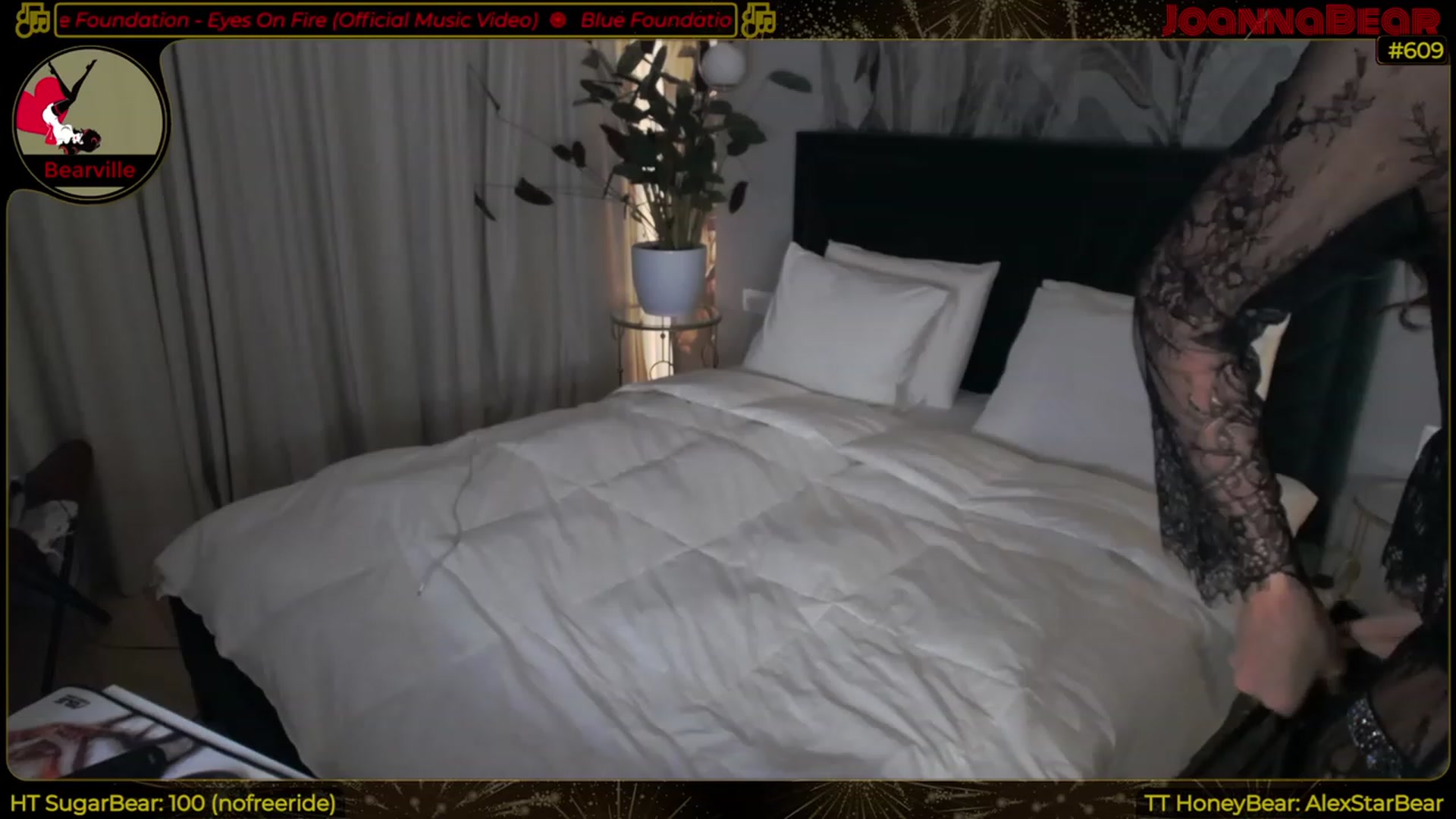 Gallery image thumbnail from JoBearr's myfreecams stream on, 02/23/2023, 02:17 image 14 of 20