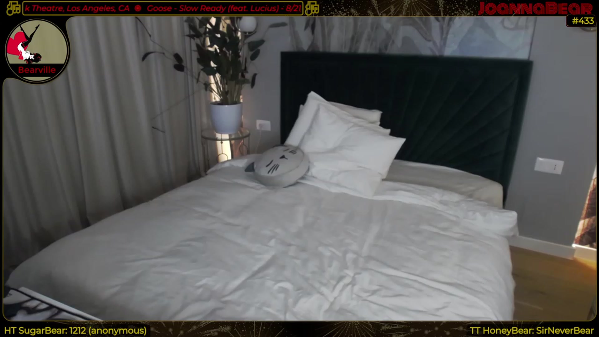Gallery image thumbnail from JoBearr's myfreecams stream on, 02/27/2023, 02:11 image 14 of 20