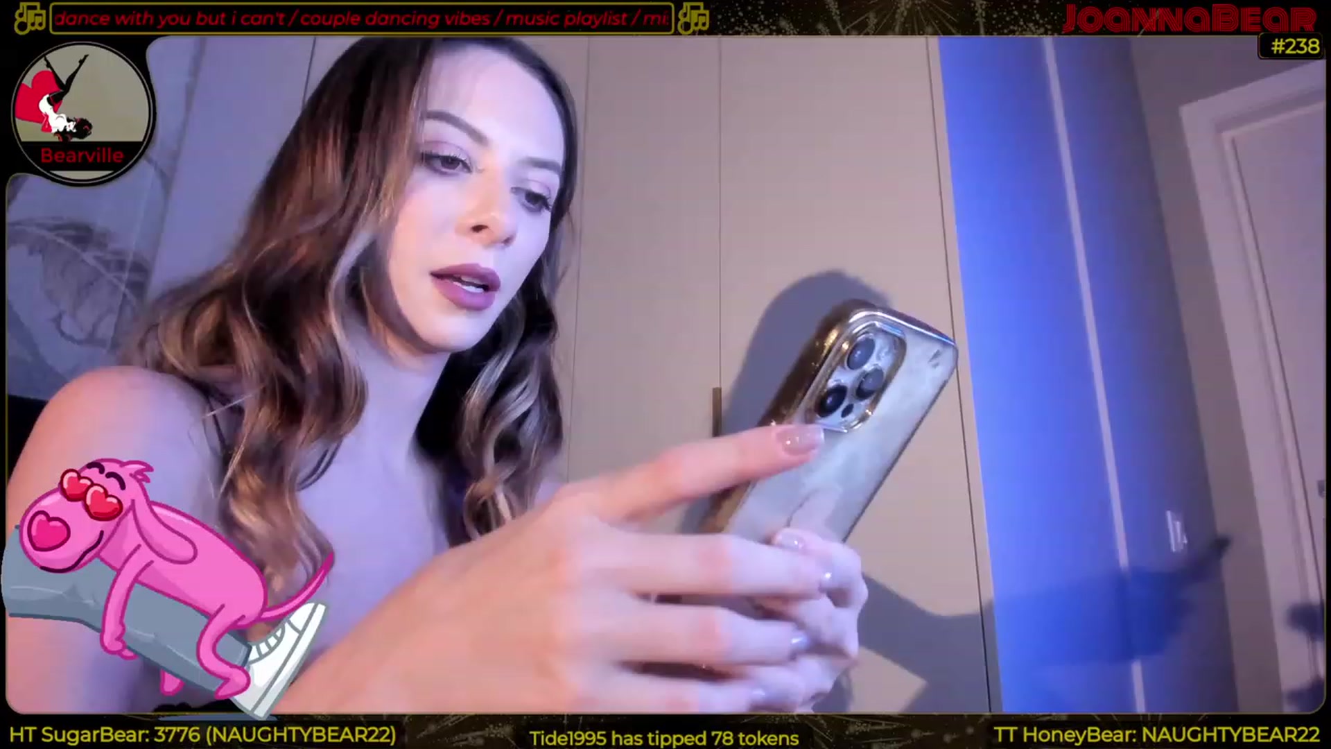 Gallery image thumbnail from JoBearr's myfreecams stream on, 03/04/2023, 02:17 image 9 of 20