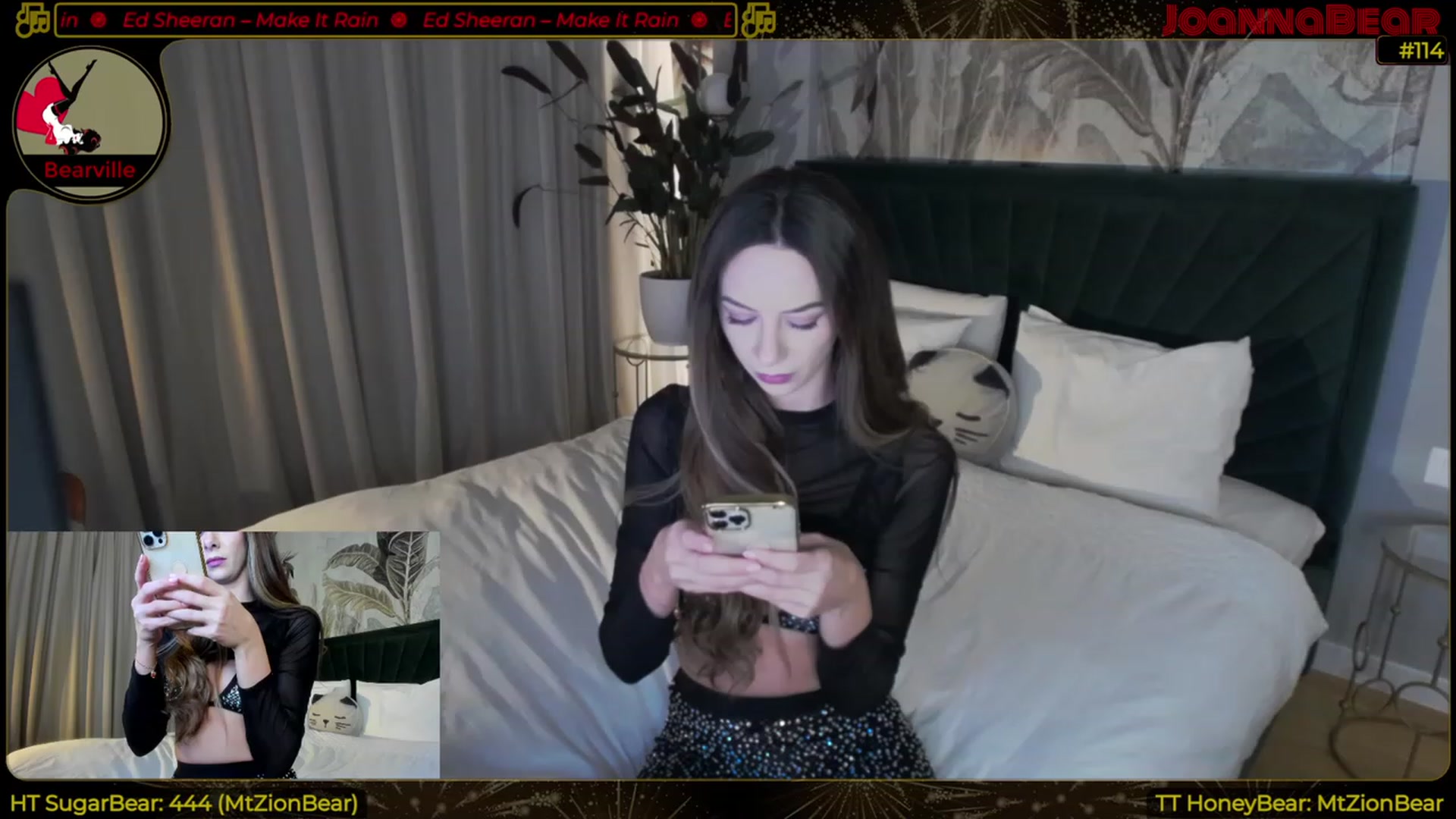 Gallery image thumbnail from JoBearr's myfreecams stream on, 03/08/2023, 02:08 image 7 of 20