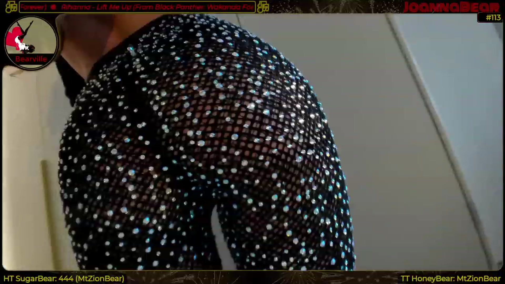 Gallery image thumbnail from JoBearr's myfreecams stream on, 03/08/2023, 02:08 image 8 of 20