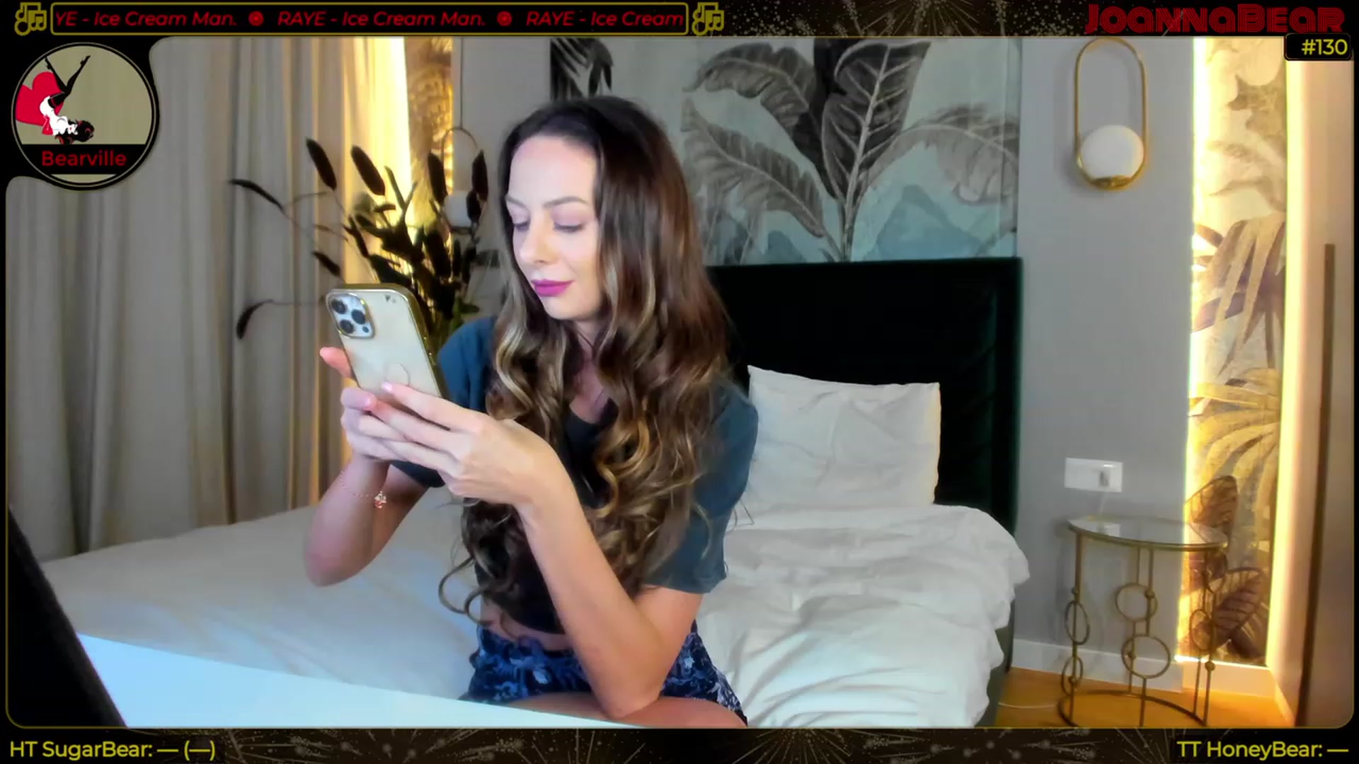 Gallery image thumbnail from JoBearr's myfreecams stream on, 03/10/2023, 01:09 image 1 of 20