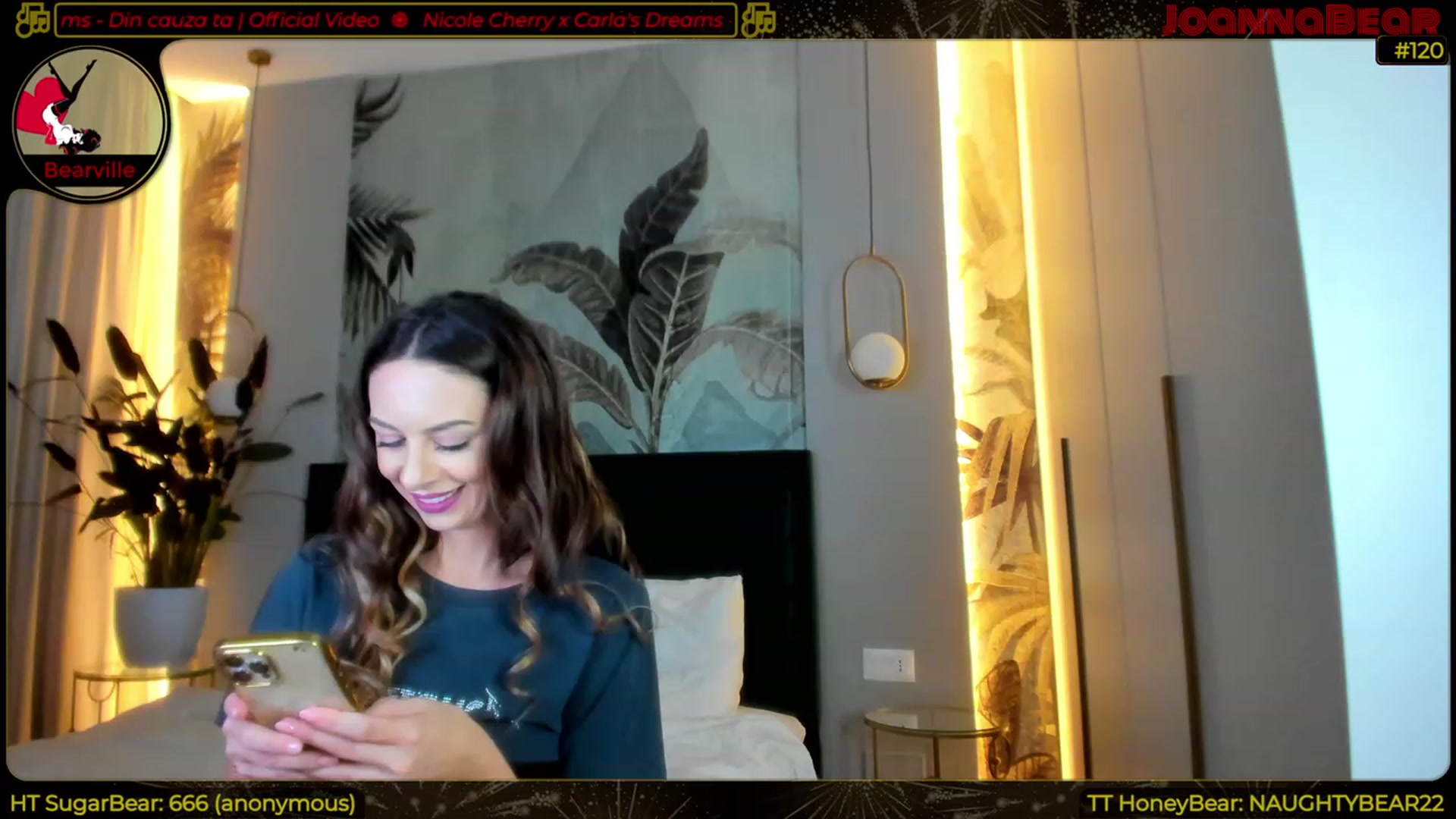 Gallery image thumbnail from JoBearr's myfreecams stream on, 03/10/2023, 01:09 image 13 of 20