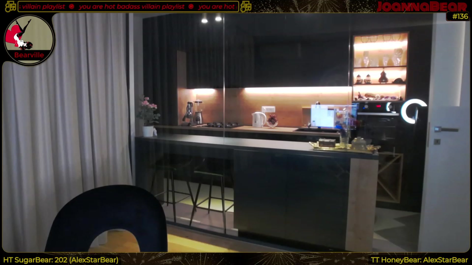 Gallery image thumbnail from JoBearr's myfreecams stream on, 03/12/2023, 04:49 image 8 of 20