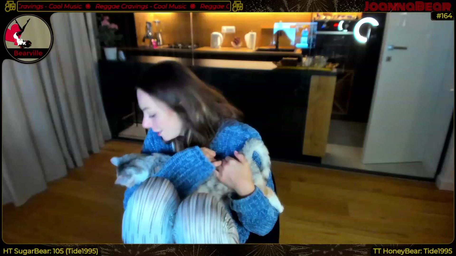 Gallery image thumbnail from JoBearr's myfreecams stream on, 03/15/2023, 24:39 image 17 of 20