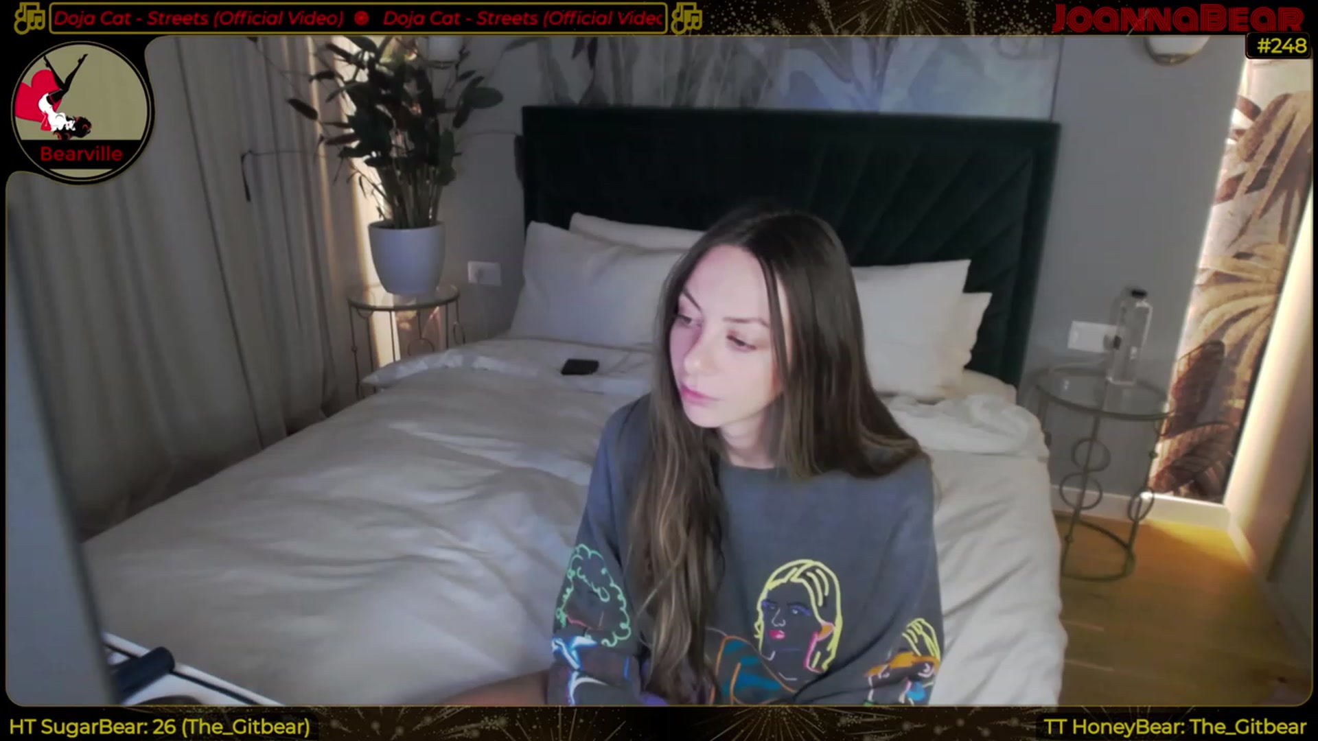 Gallery image thumbnail from JoBearr's myfreecams stream on, 03/23/2023, 24:02 image 2 of 20
