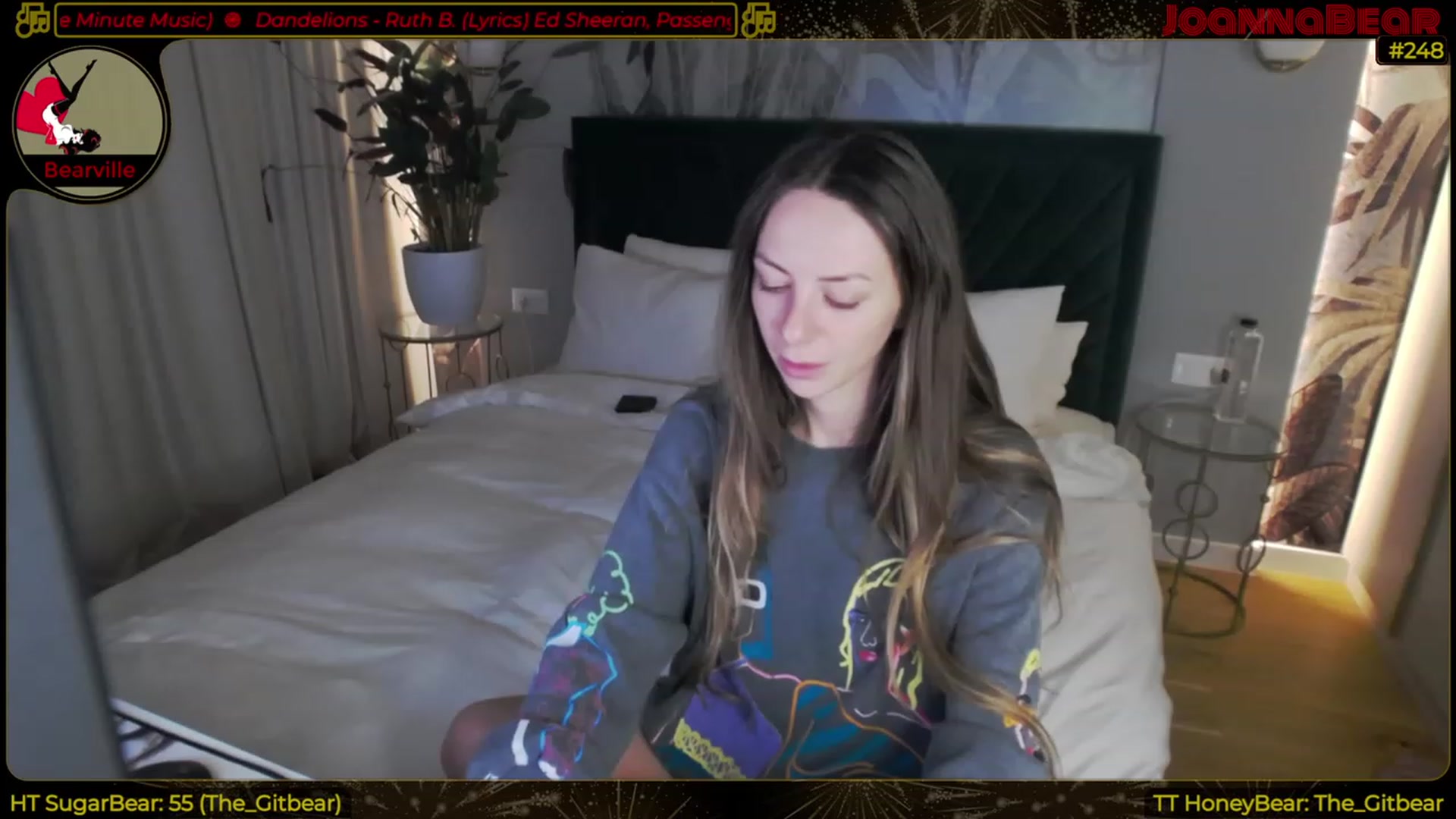 Gallery image thumbnail from JoBearr's myfreecams stream on, 03/23/2023, 24:02 image 18 of 20