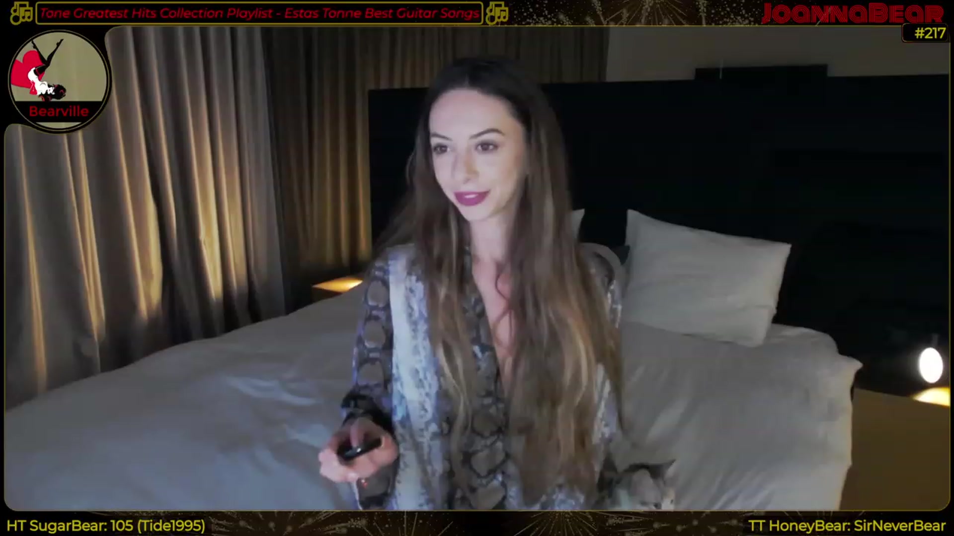 Gallery image thumbnail from JoBearr's myfreecams stream on, 03/27/2023, 01:43 image 15 of 20