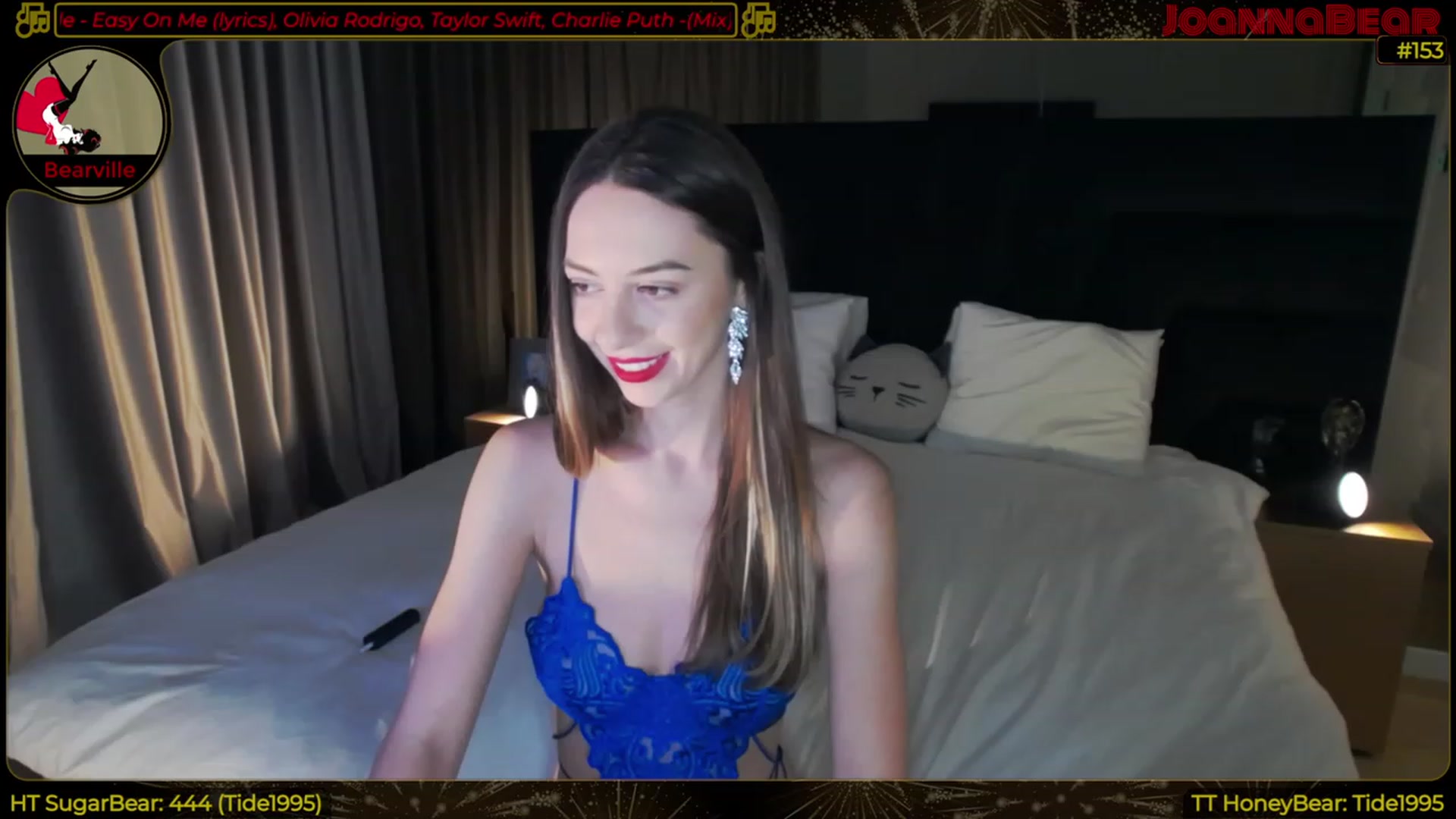 Gallery image thumbnail from JoBearr's myfreecams stream on, 04/13/2023, 01:16 image 18 of 20