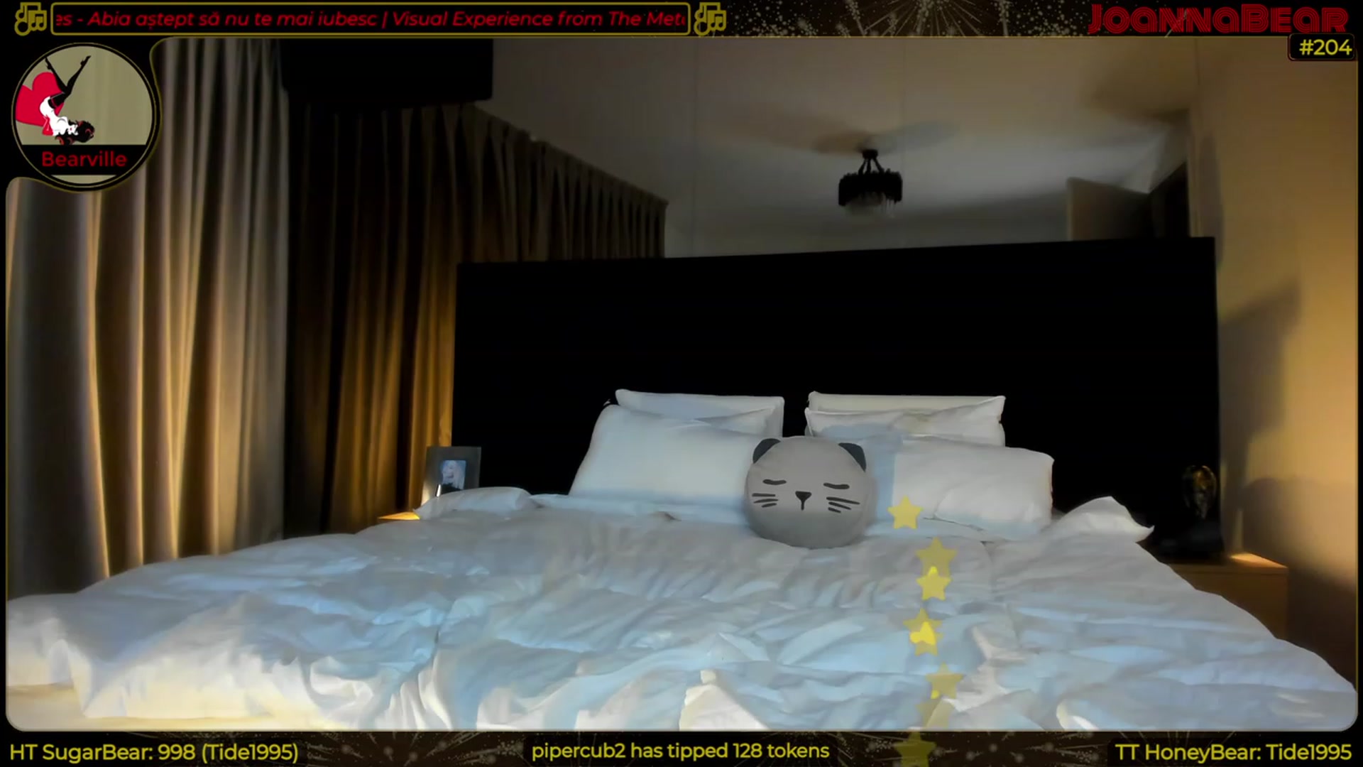 Gallery image thumbnail from JoBearr's myfreecams stream on, 04/16/2023, 01:08 image 10 of 20