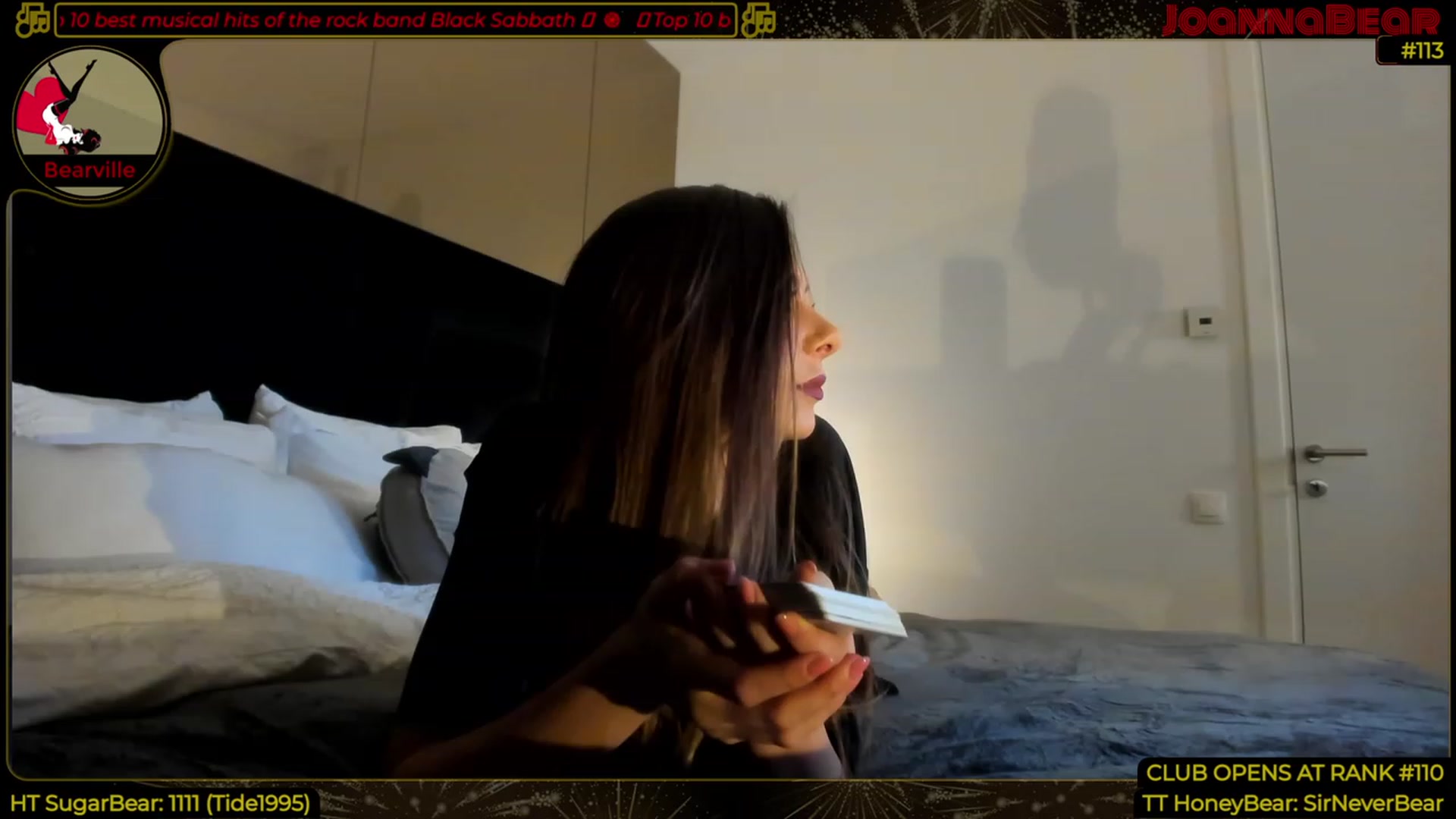Gallery image thumbnail from JoBearr's myfreecams stream on, 04/24/2023, 02:46 image 12 of 20