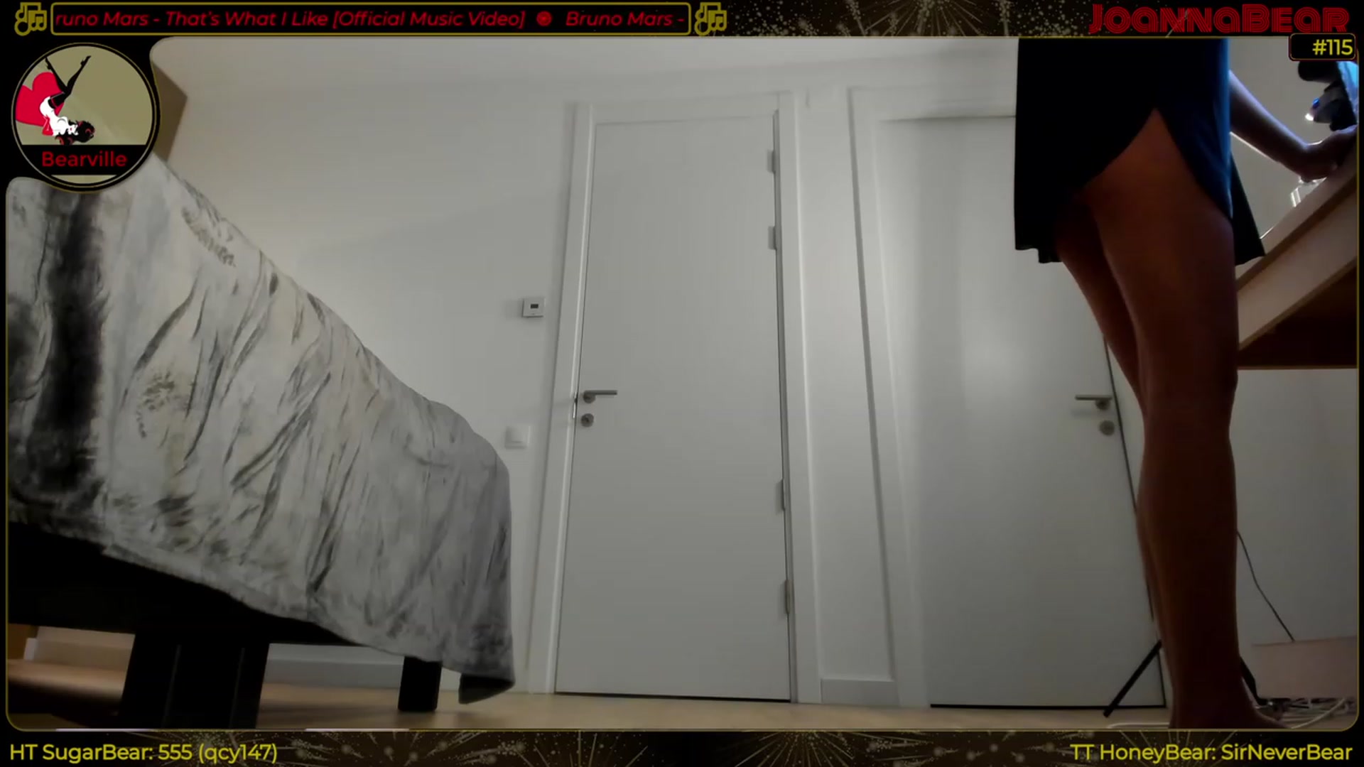 Gallery image thumbnail from JoBearr's myfreecams stream on, 04/24/2023, 02:46 image 4 of 20