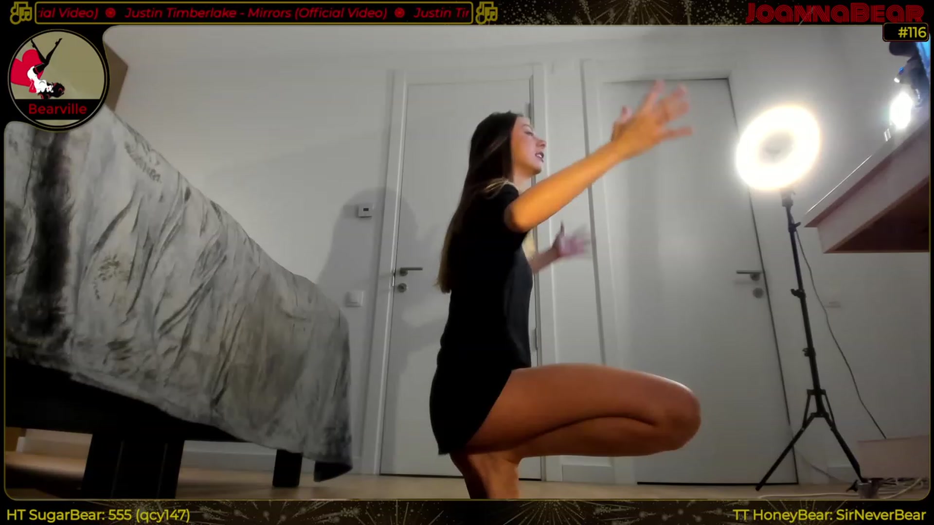 Gallery image thumbnail from JoBearr's myfreecams stream on, 04/24/2023, 02:46 image 3 of 20