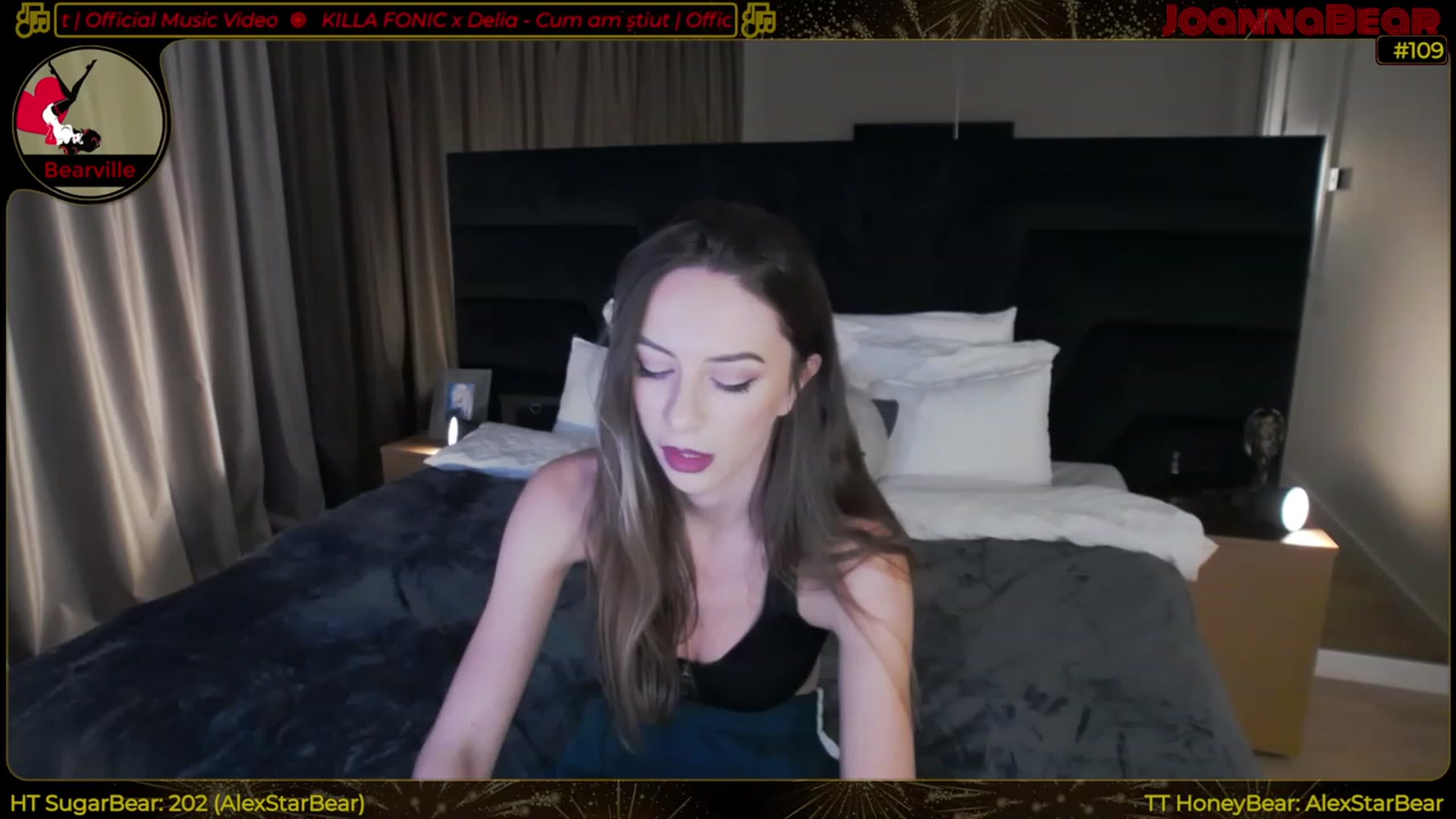Gallery image thumbnail from JoBearr's myfreecams stream on, 04/26/2023, 24:01 image 14 of 20