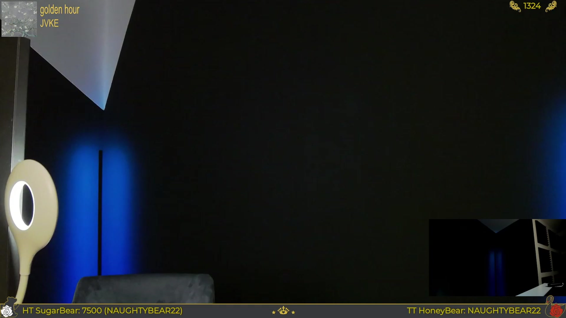 Gallery image thumbnail from JoBearr's myfreecams stream on, 05/20/2023, 02:36 image 6 of 20