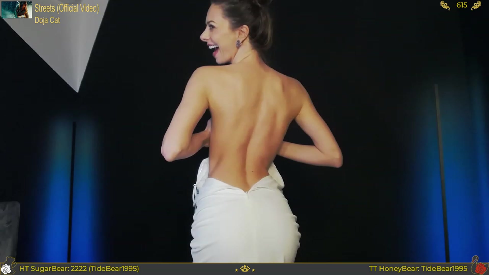 Gallery image thumbnail from JoBearr's myfreecams stream on, 05/21/2023, 03:00 image 9 of 20