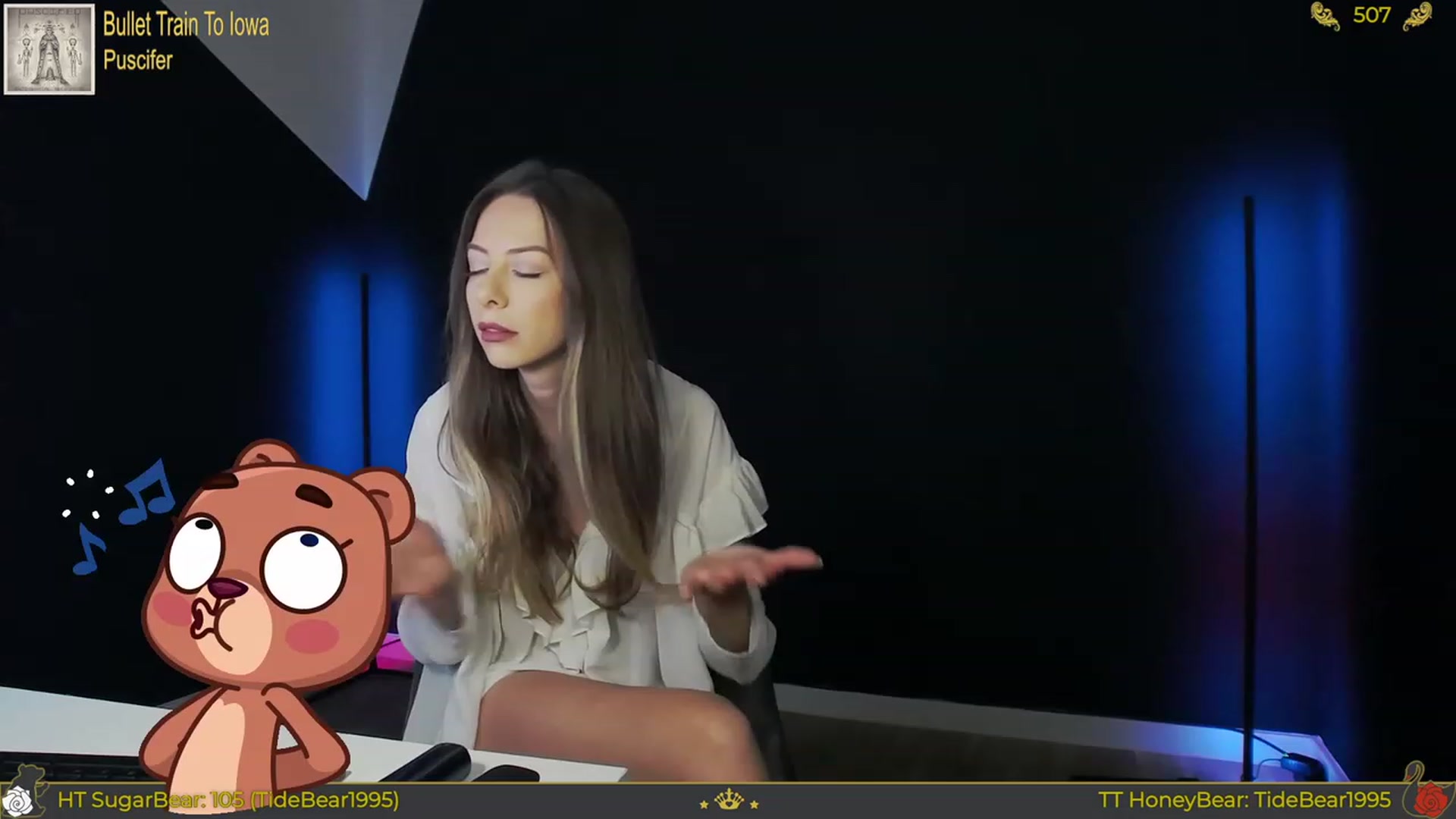 Gallery image thumbnail from JoBearr's myfreecams stream on, 05/29/2023, 24:04 image 4 of 20