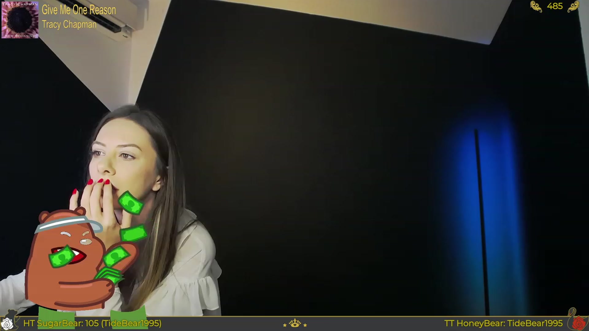 Gallery image thumbnail from JoBearr's myfreecams stream on, 05/29/2023, 24:04 image 17 of 20