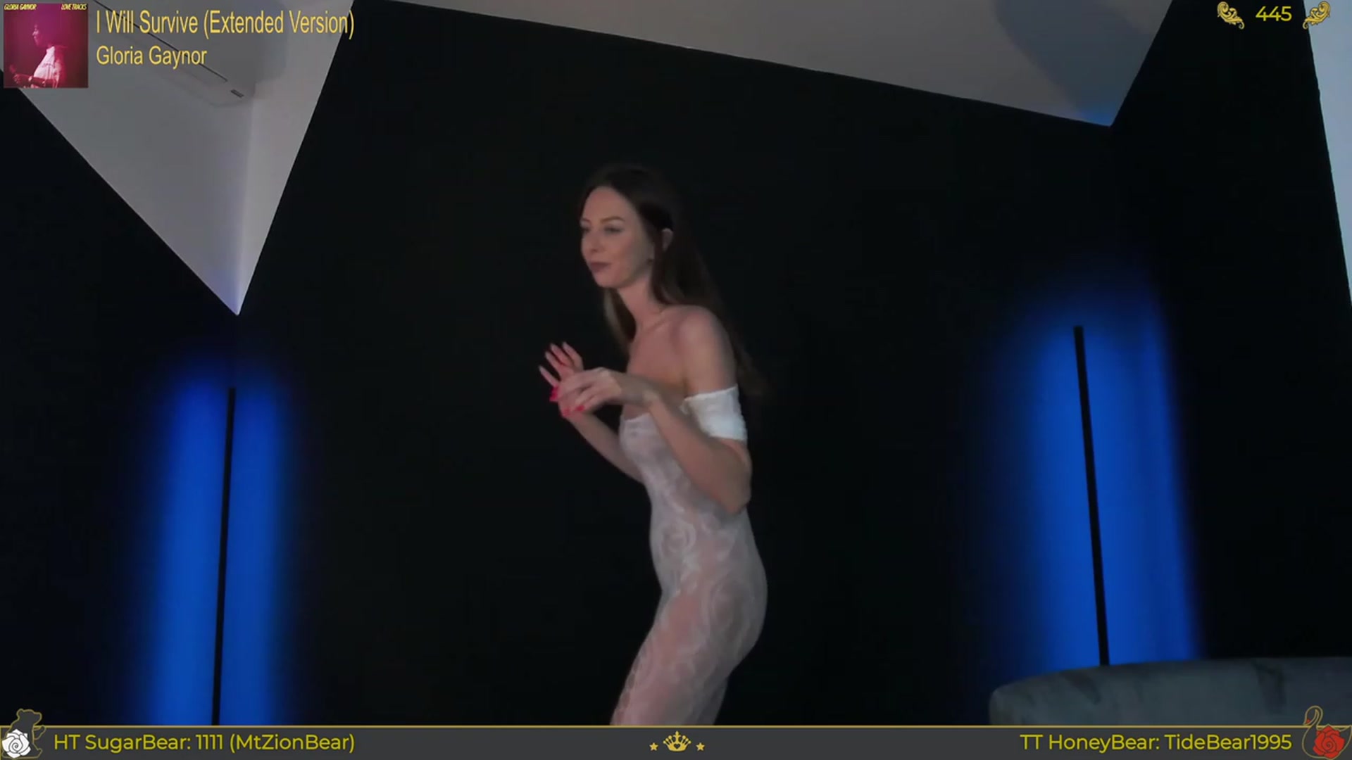 Gallery image thumbnail from JoBearr's myfreecams stream on, 05/29/2023, 03:13 image 17 of 20