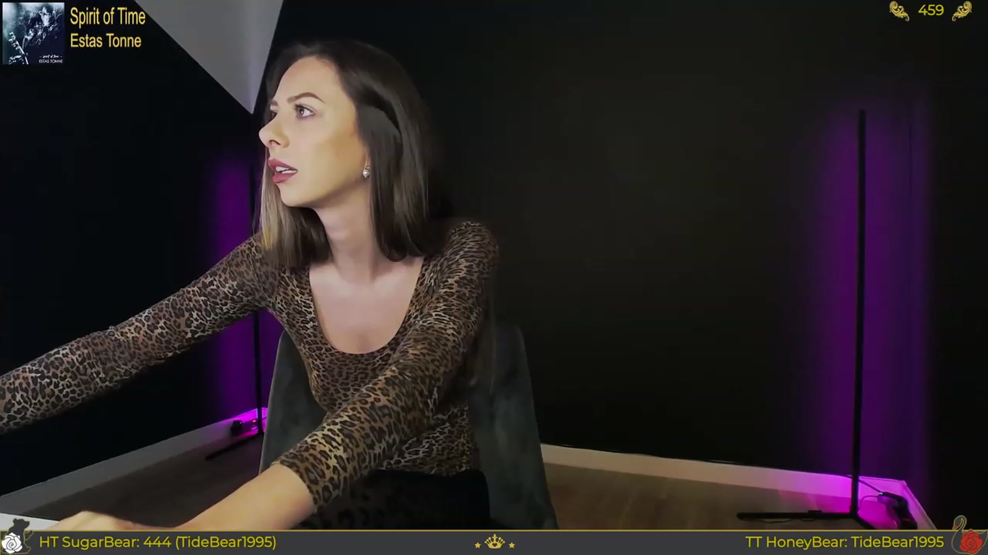 Gallery image thumbnail from JoBearr's myfreecams stream on, 06/01/2023, 02:00 image 4 of 20